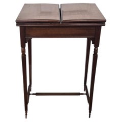 1950s Mid-Century Italian Walnut Coffee Side Table