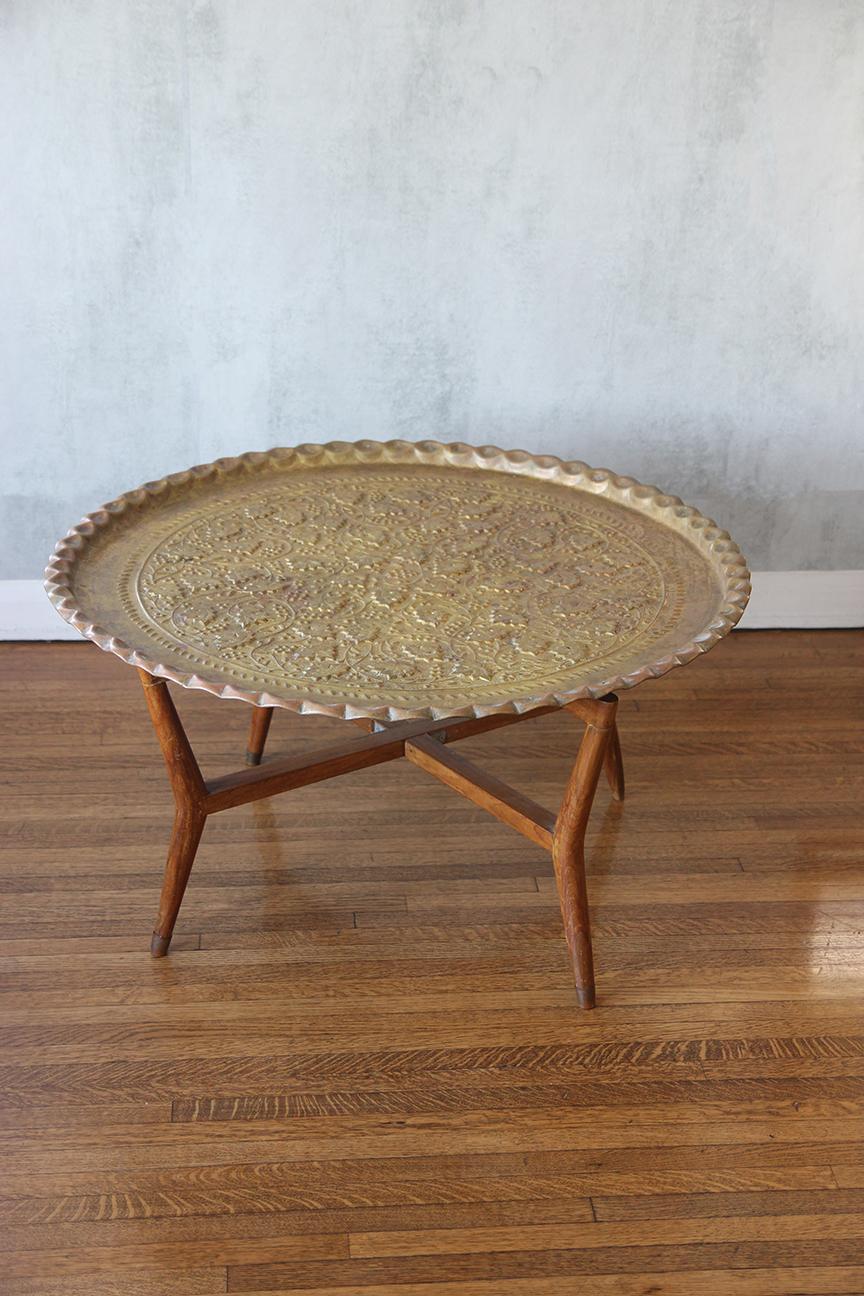 1950s Mid-Century Large Moroccan Tray Coffee Table For Sale 2