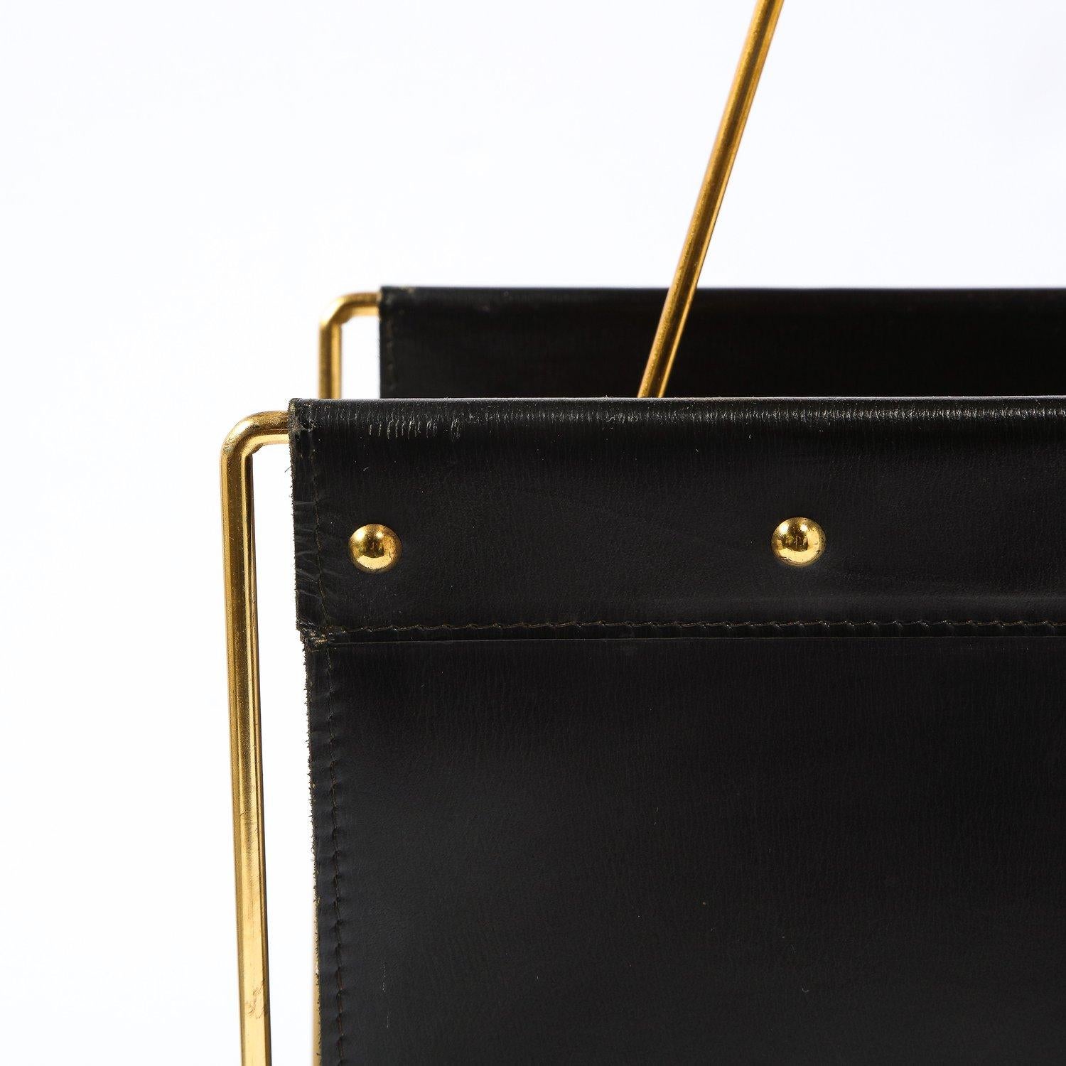 1950s Mid- Century Leather and Brass Adnet Style Magazine Stand en vente 5