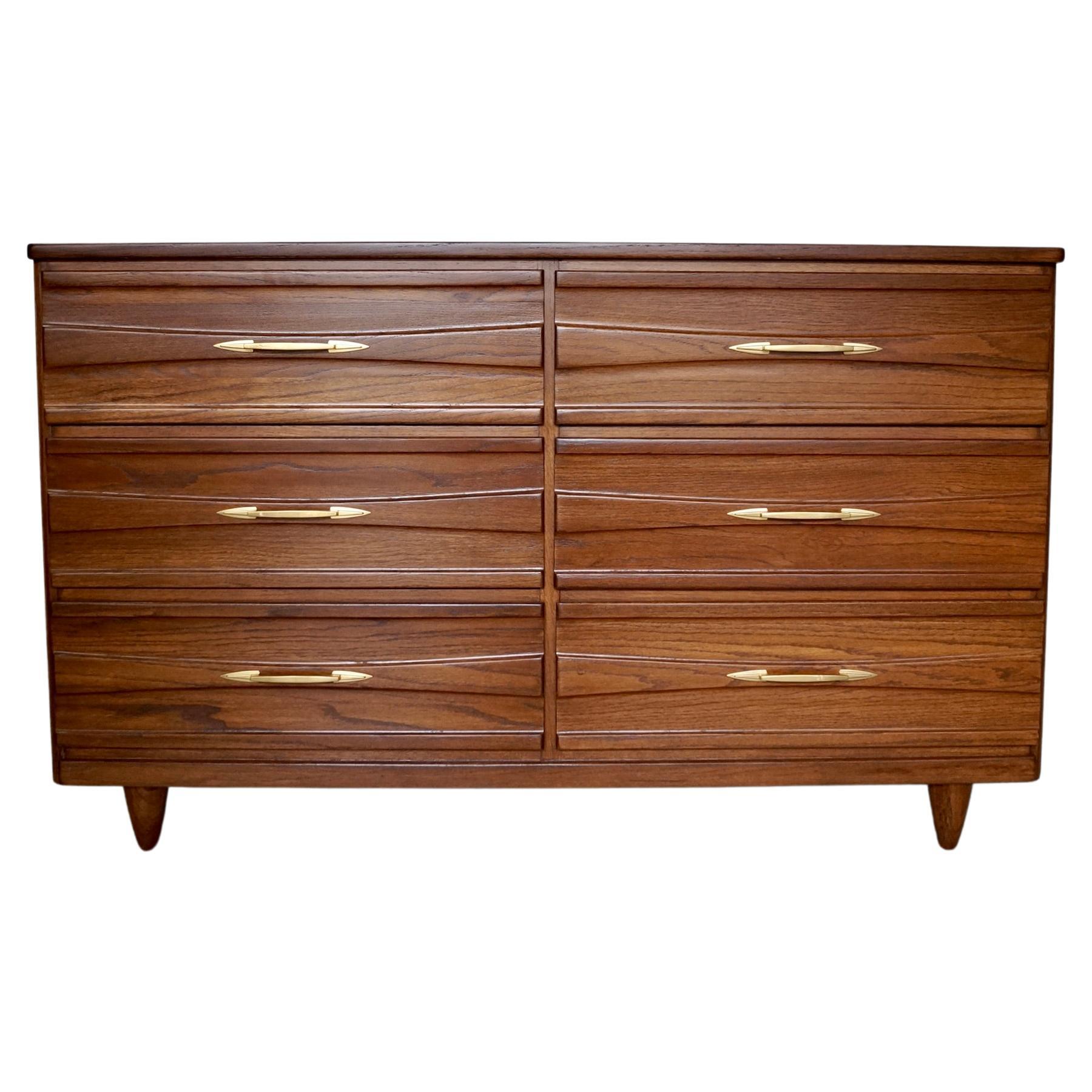 1950's Mid-Century Modern Atomic Dresser For Sale