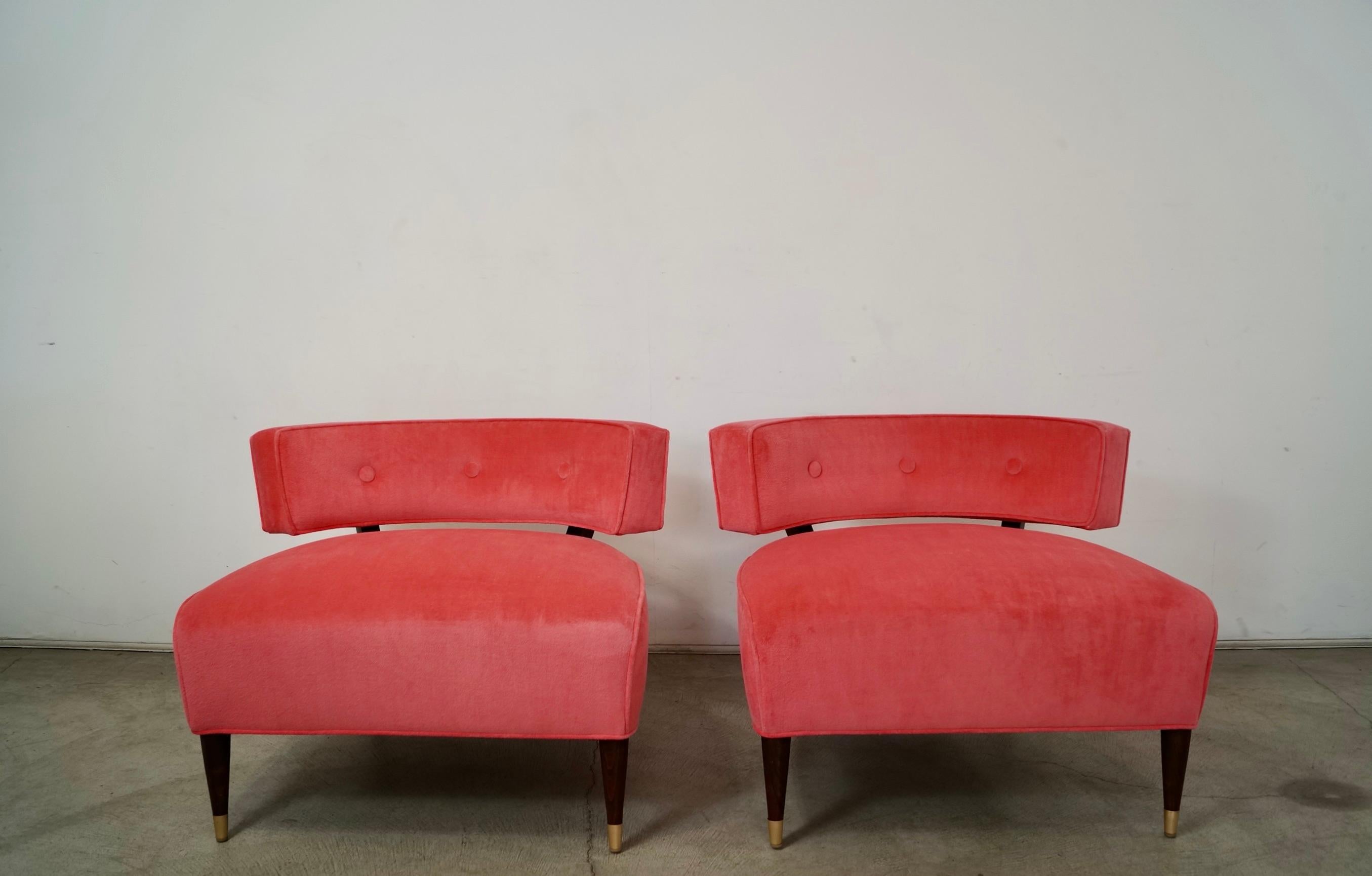 Sillas de salón tipo pantuflas estilo Billy Haines, modernas de mediados de siglo de 1950 - un par Estadounidense en venta