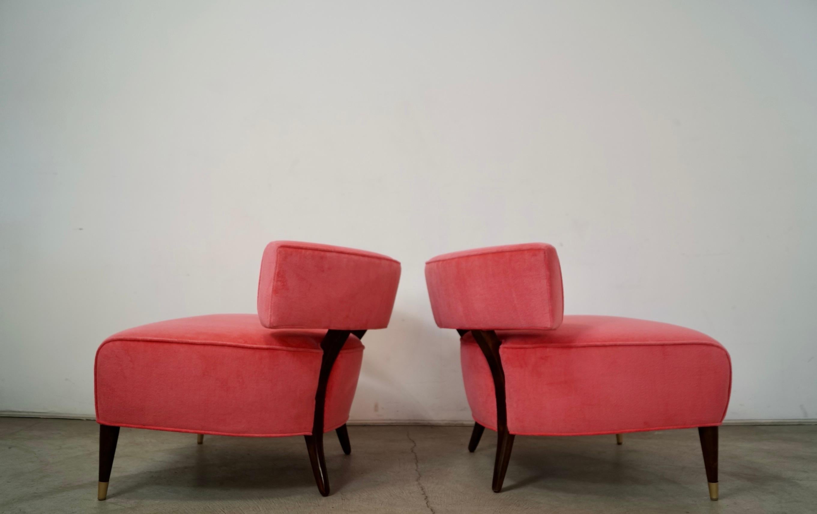 Sillas de salón tipo pantuflas estilo Billy Haines, modernas de mediados de siglo de 1950 - un par Latón en venta