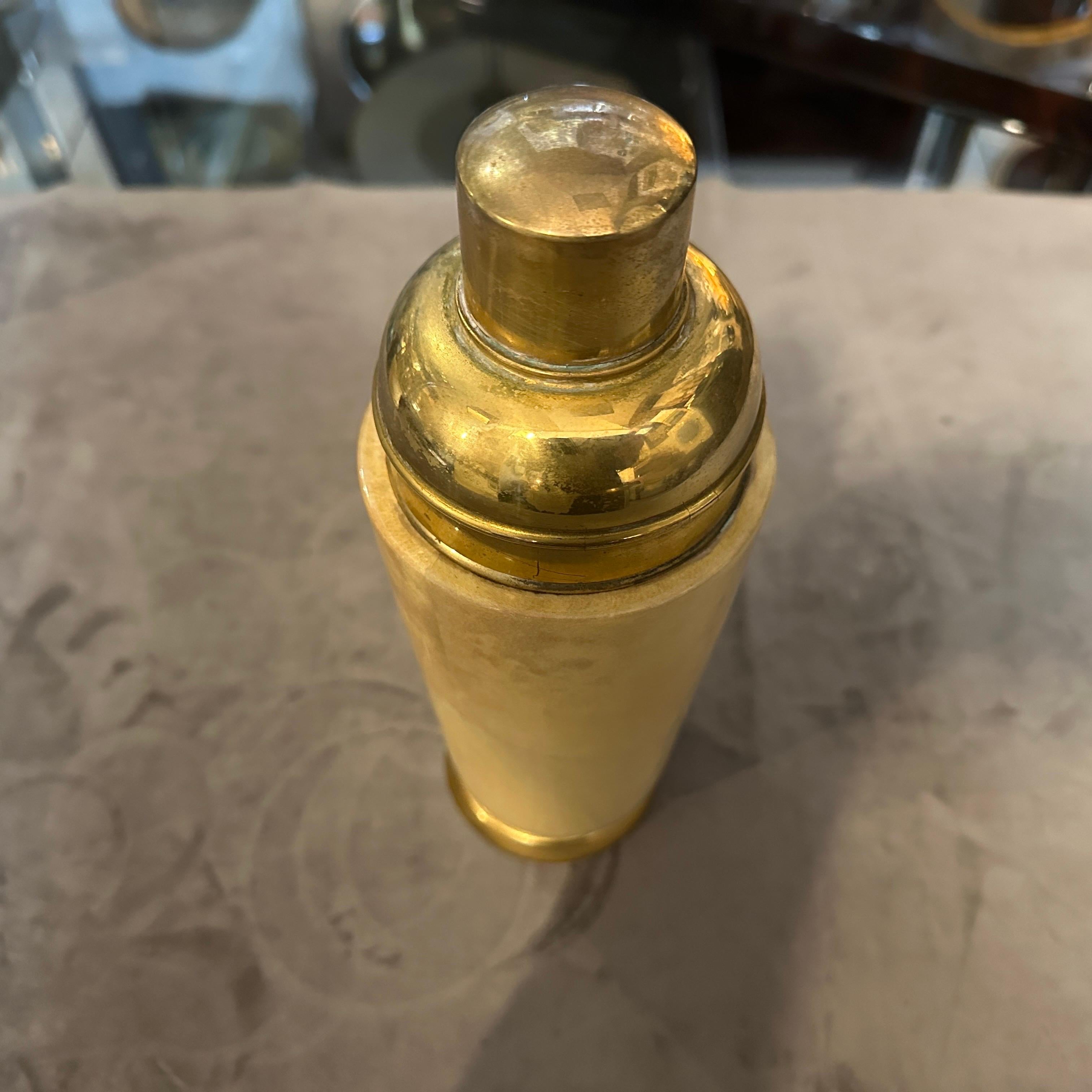 1950s Mid-Century Modern Brass and Amber Goatskin Cocktail Shaker by Aldo Tura For Sale 6