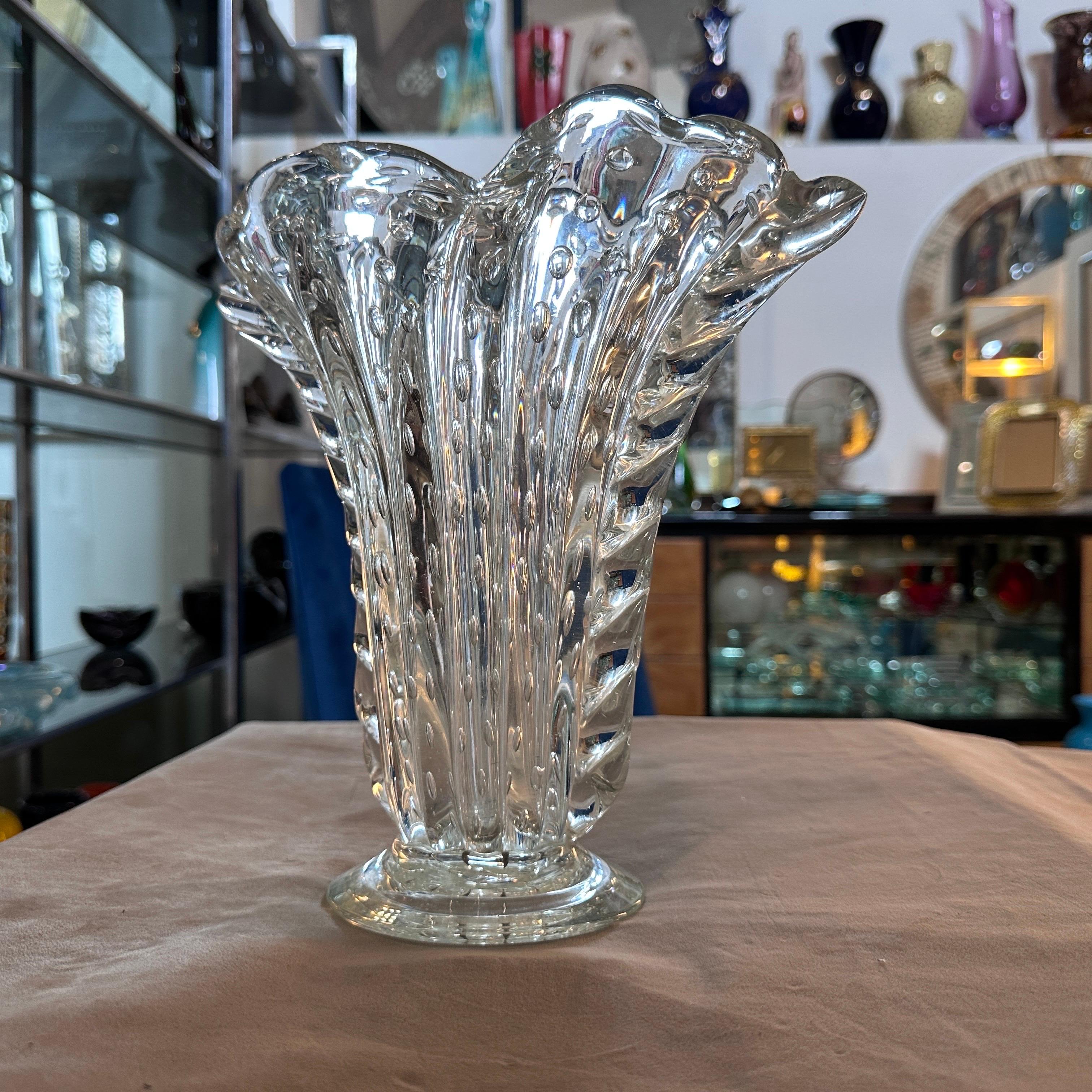 1950s Mid-Century Modern Bullicante Clear Murano Glass Vase by Barovier For Sale 5