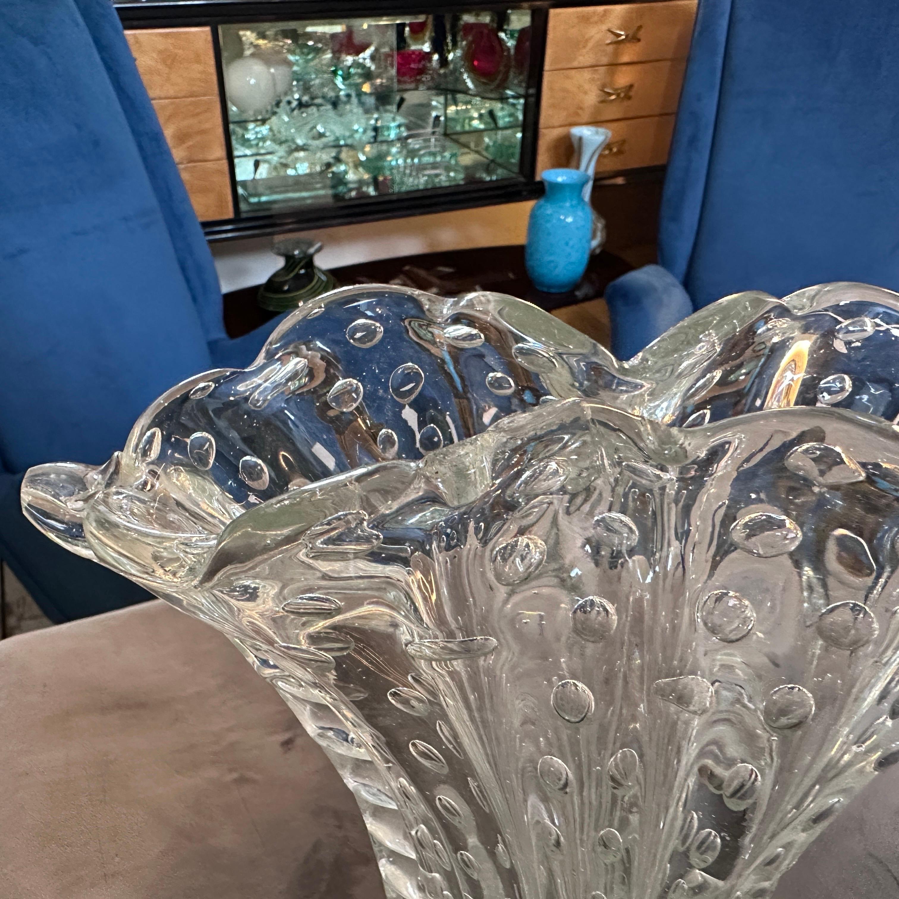 italien Vase en verre de Murano transparent The Moderns Bullicante des années 1950 par Barovier