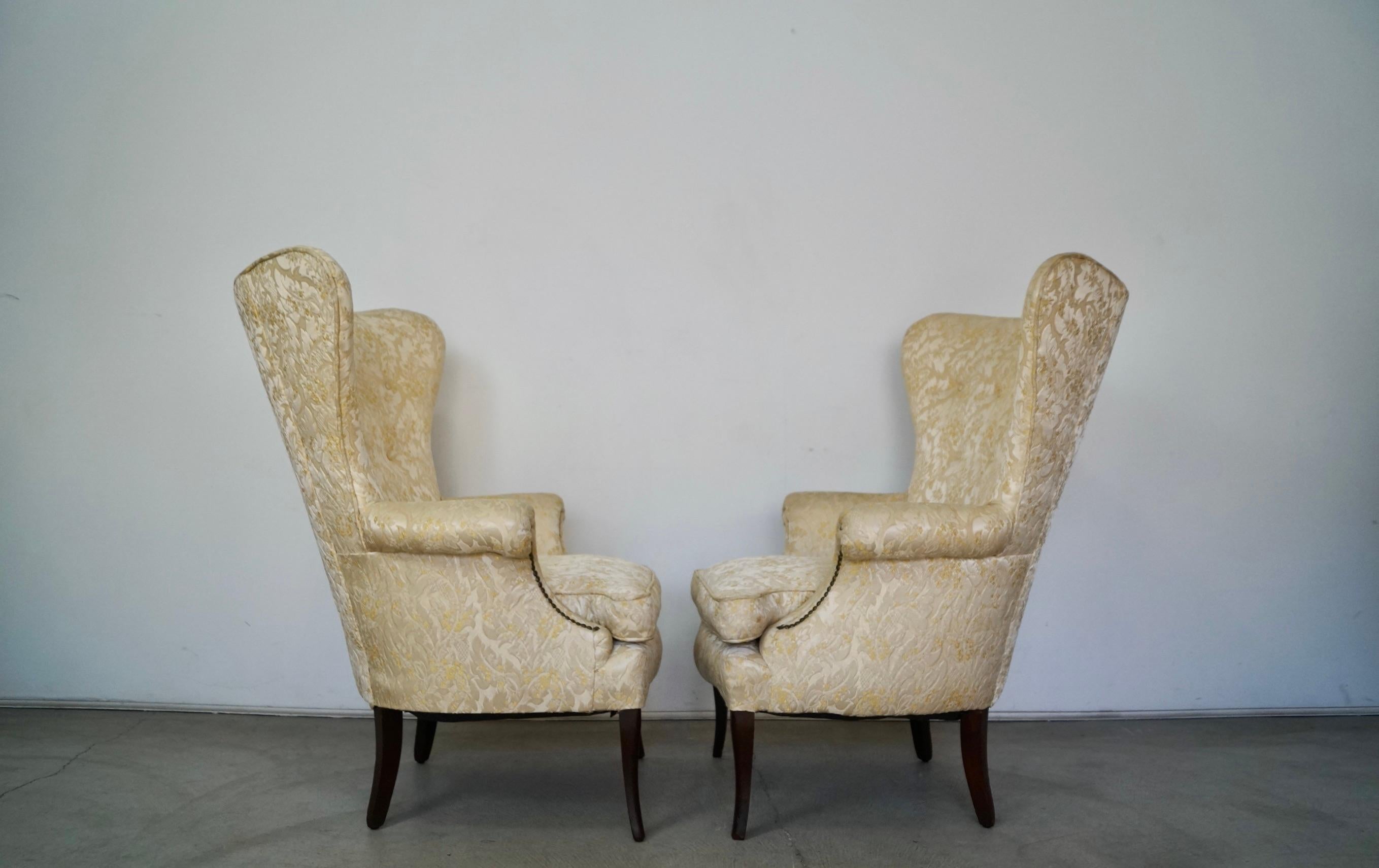 1950s Mid-Century Modern Butterfly Wingback Chairs, a Pair 4