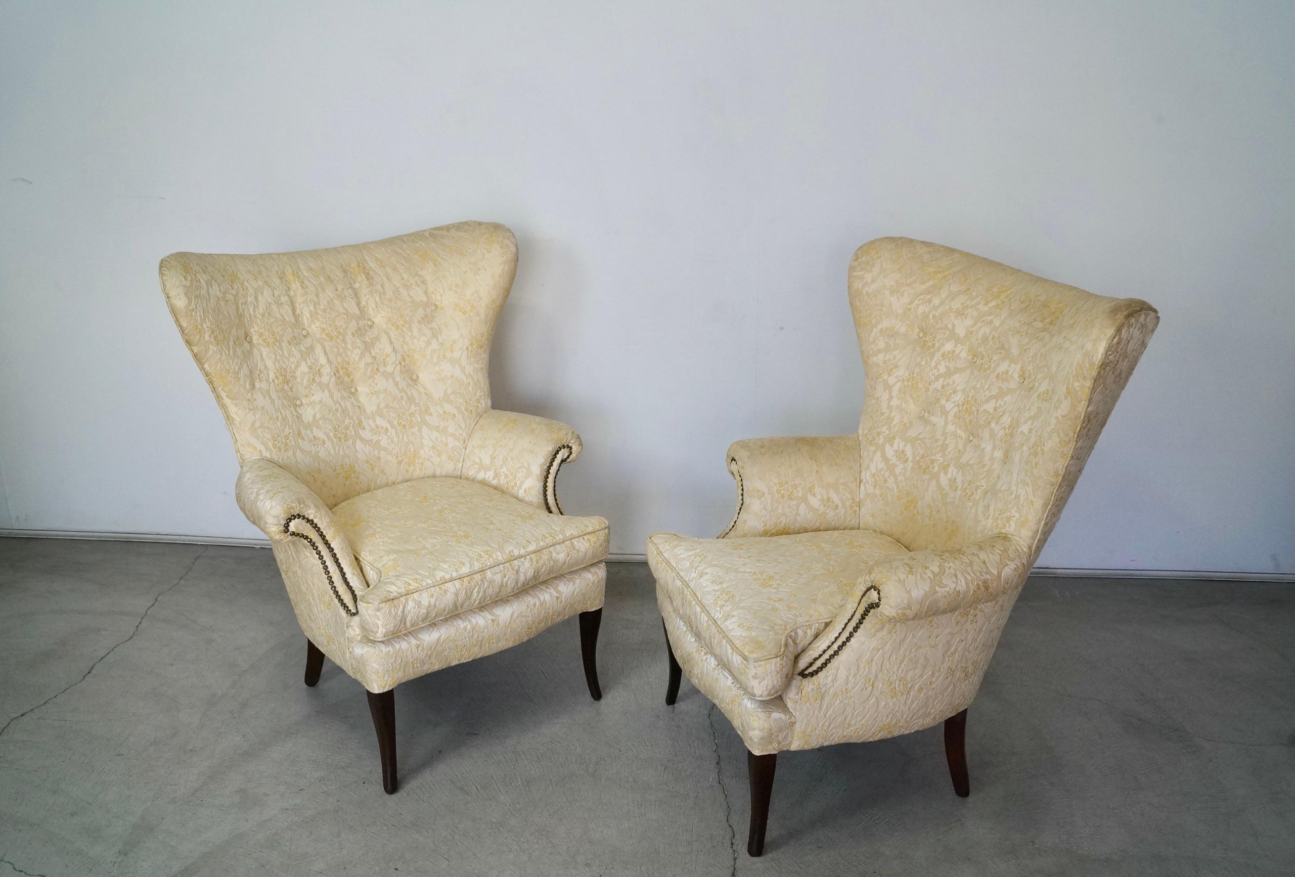1950s Mid-Century Modern Butterfly Wingback Chairs, a Pair 7