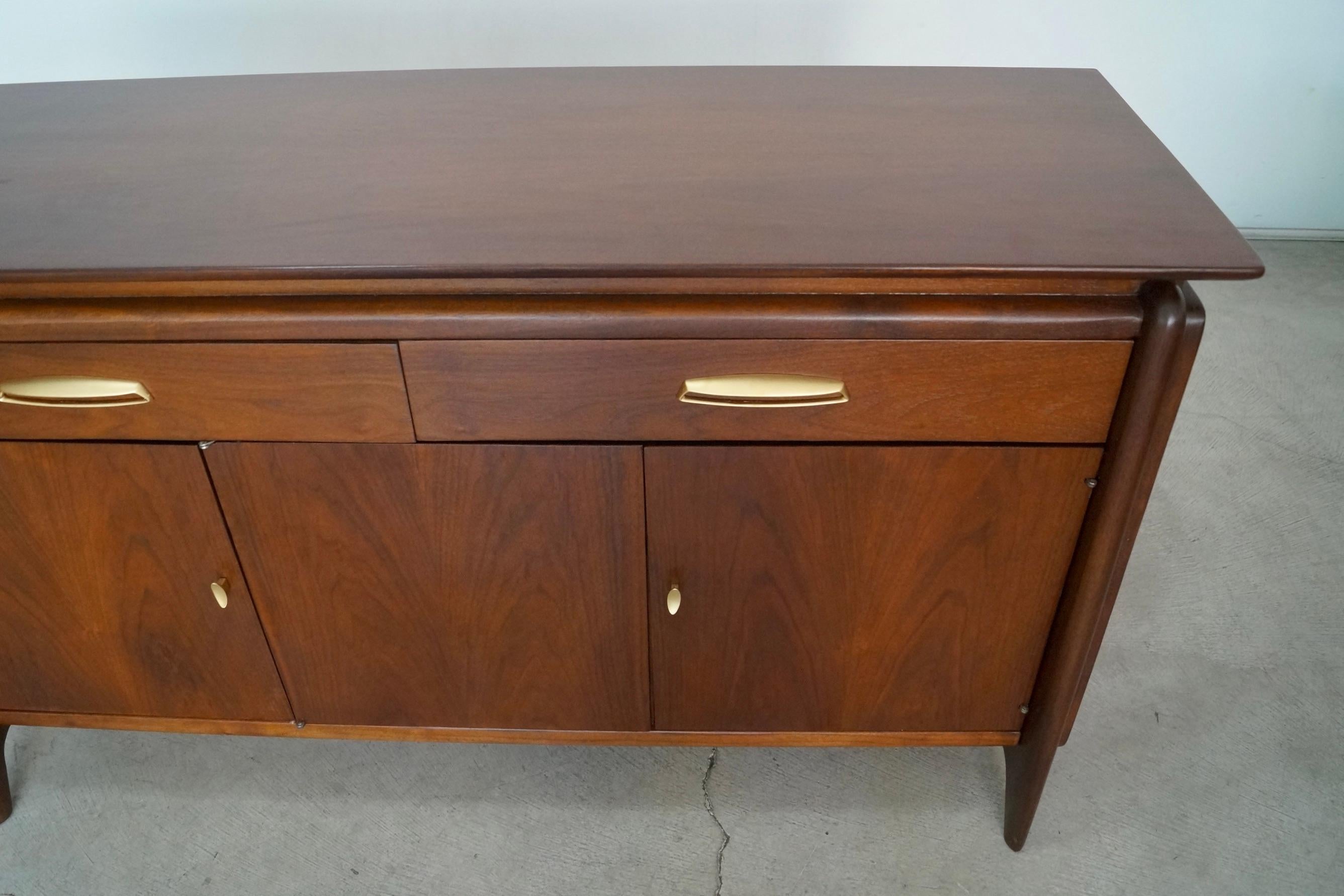 1950's Mid-Century Modern Drexel Projection Sideboard Credenza  10