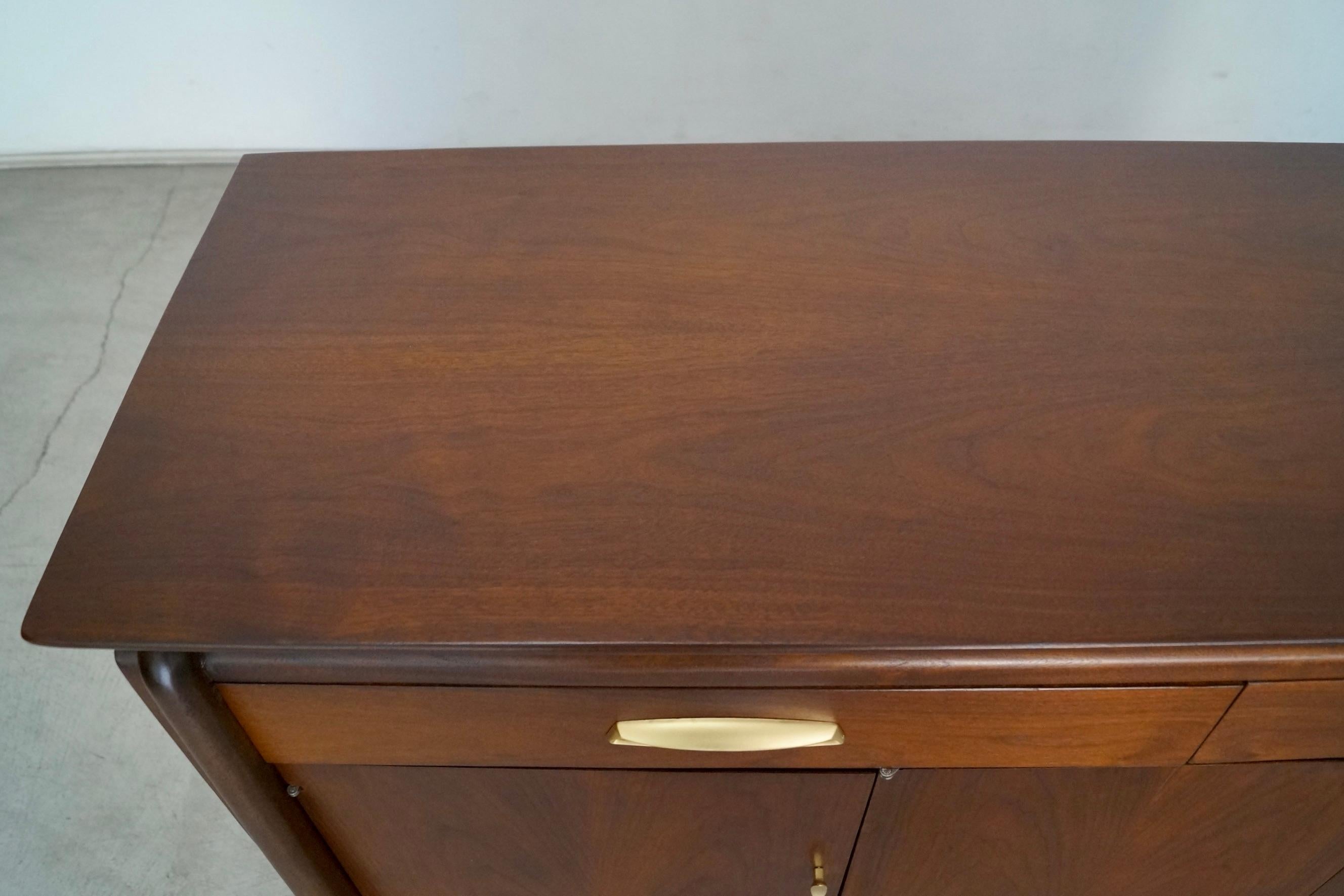 1950's Mid-Century Modern Drexel Projection Sideboard Credenza  11
