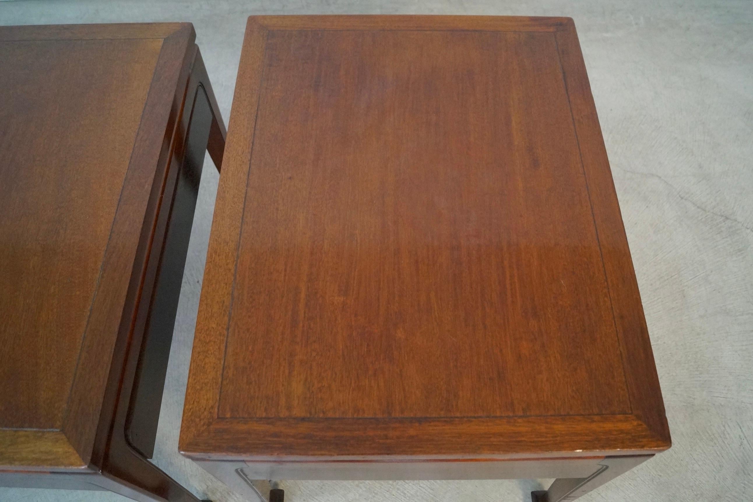1950's Mid-Century Modern Fine Arts Furniture Nightstands / Side Tables - A Pair 5