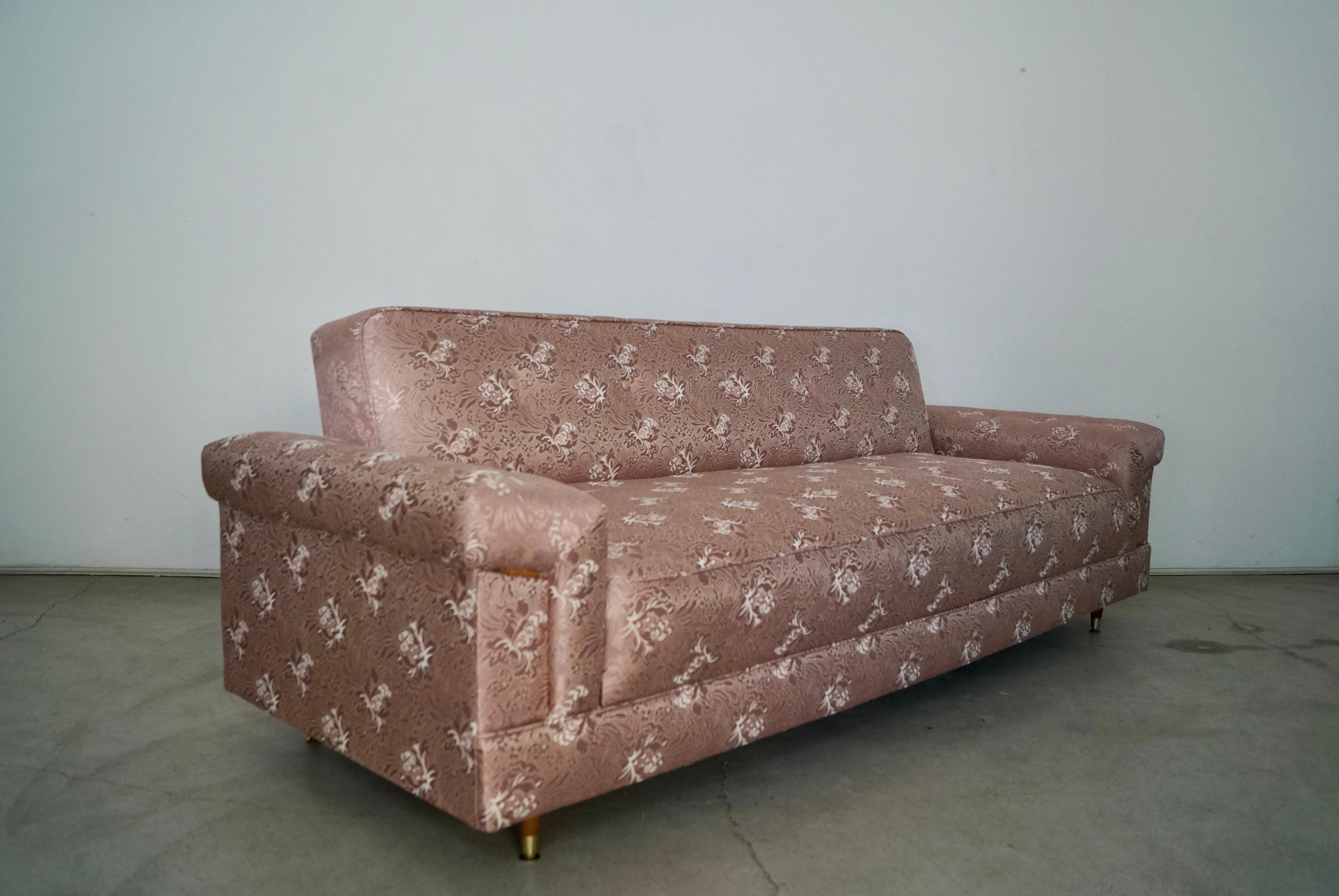 1950's Mid-Century Modern Folding Daybed / Sofa For Sale 4