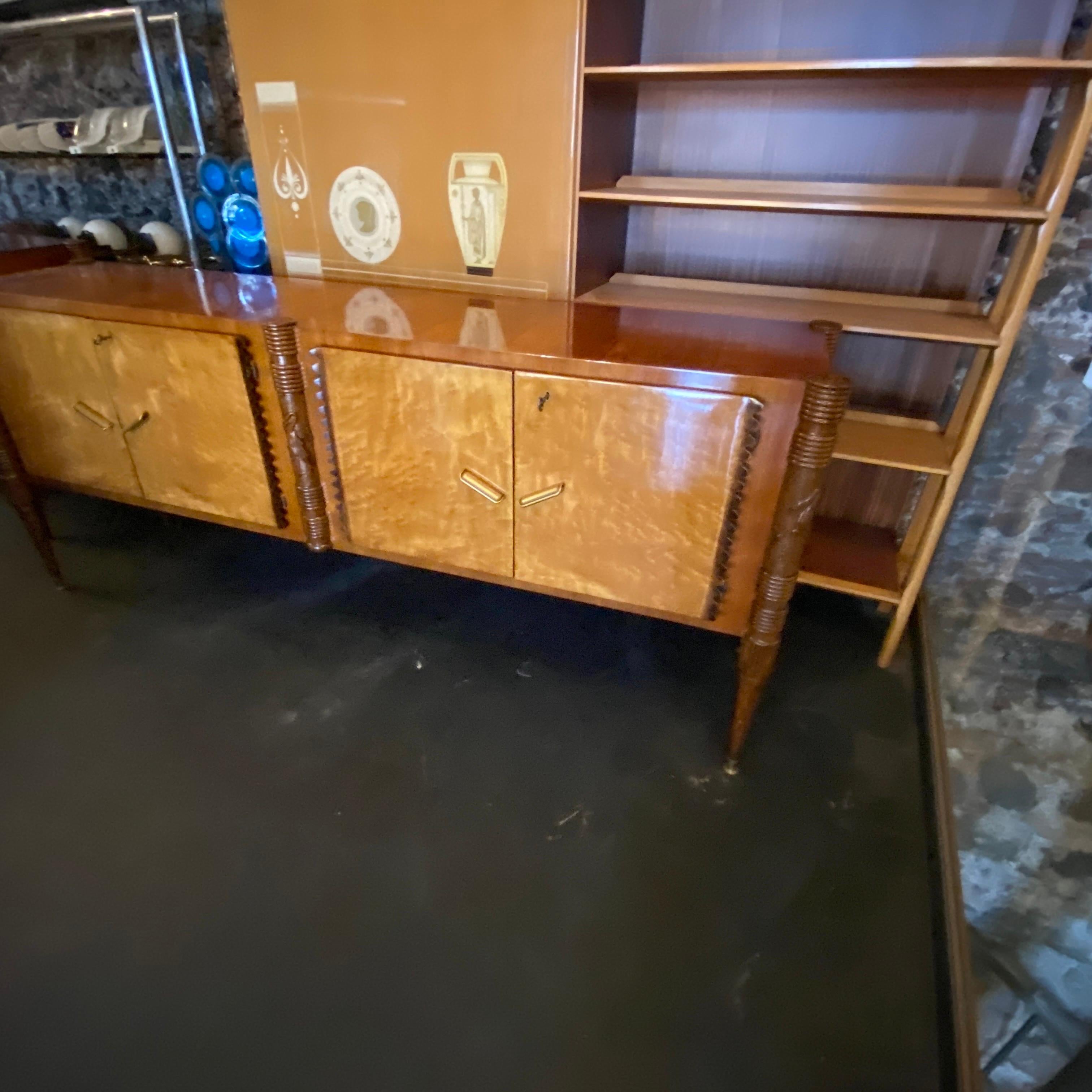 1950s Mid-Century Modern Hand-Carved Wood Italian Sideboard by Pier Luigi Colli In Good Condition For Sale In Aci Castello, IT