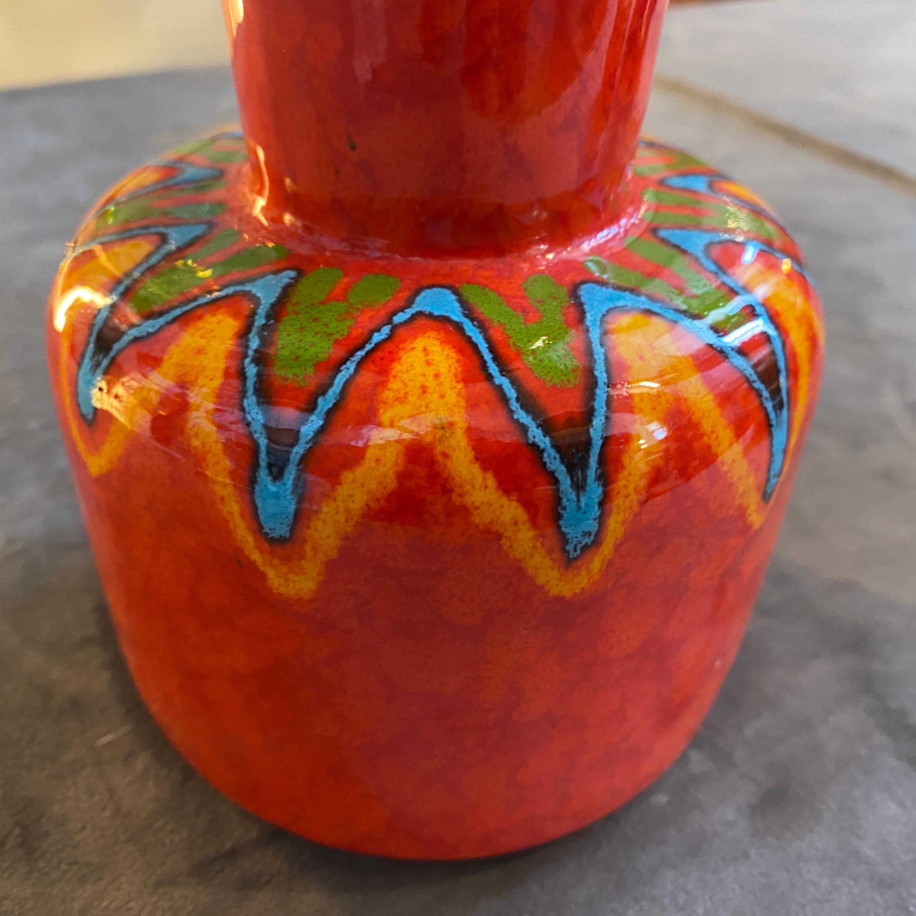 1950er Mid-Century Modern Handgemalte Keramikvase San Marino (San-marinesisch) im Angebot