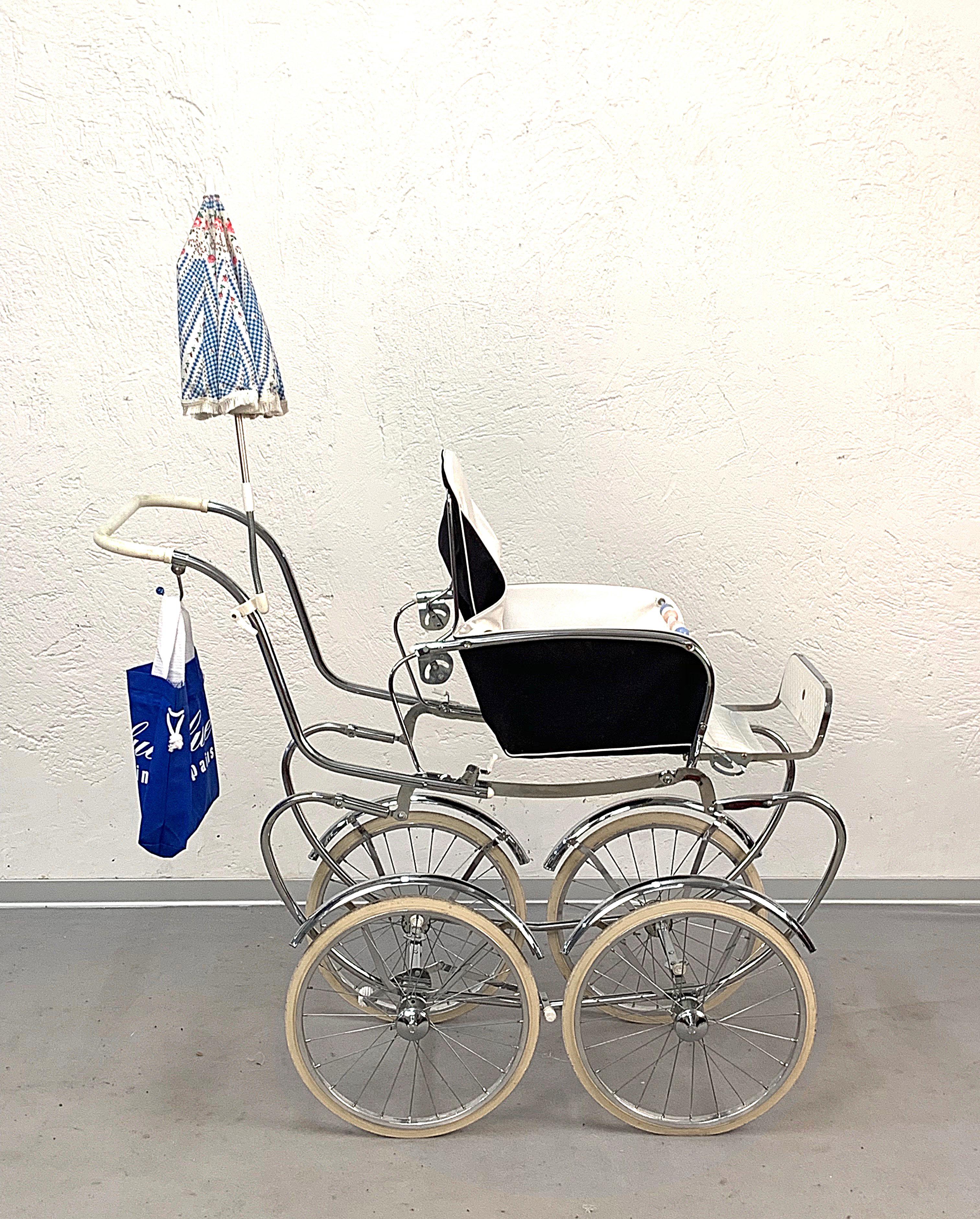 1950s Mid-Century Modern Italian Baby Carriage Pram Stroller by Giordani, Italy 1