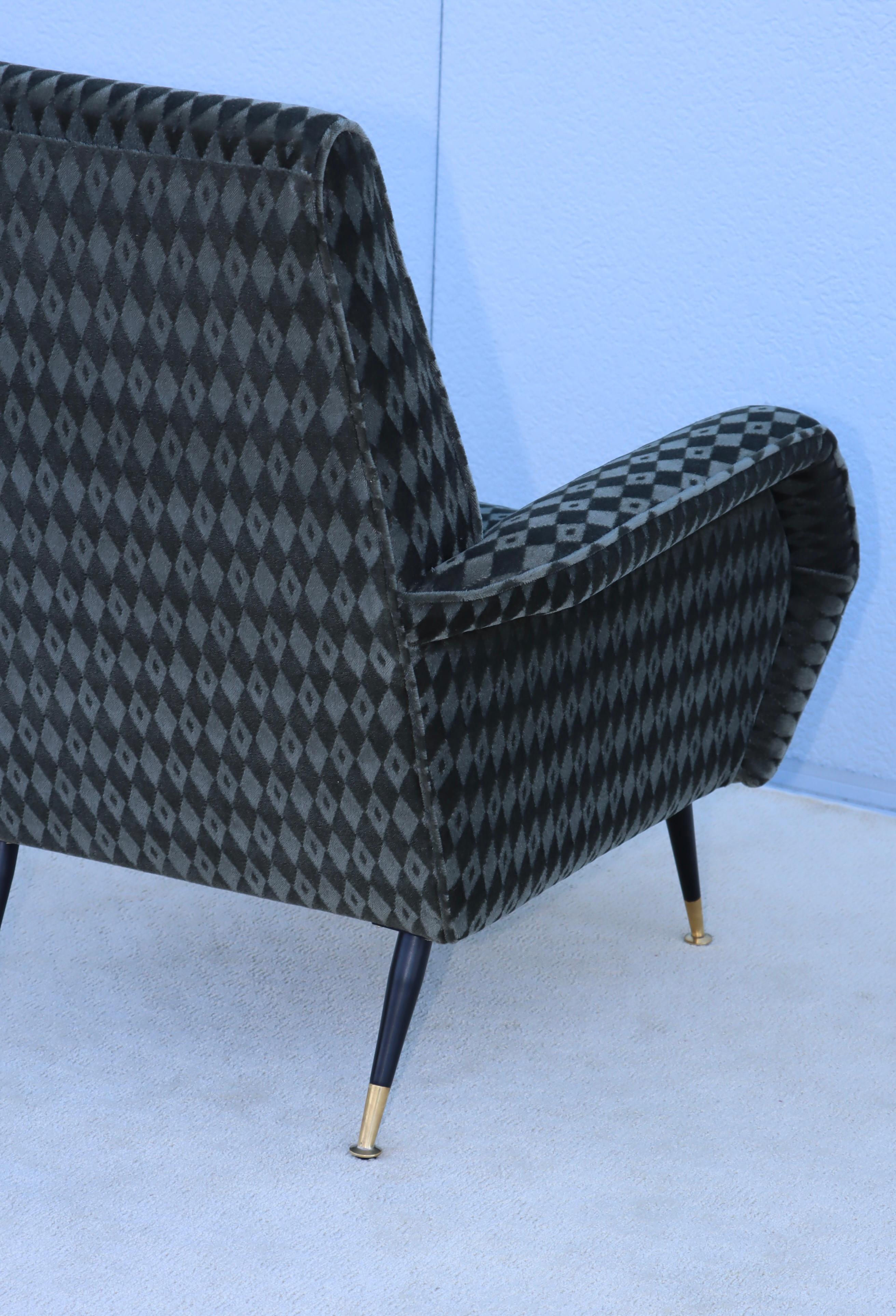1950's Mid-Century Modern Italian Lounge Chairs With Donghia Mohair Upholstery For Sale 10
