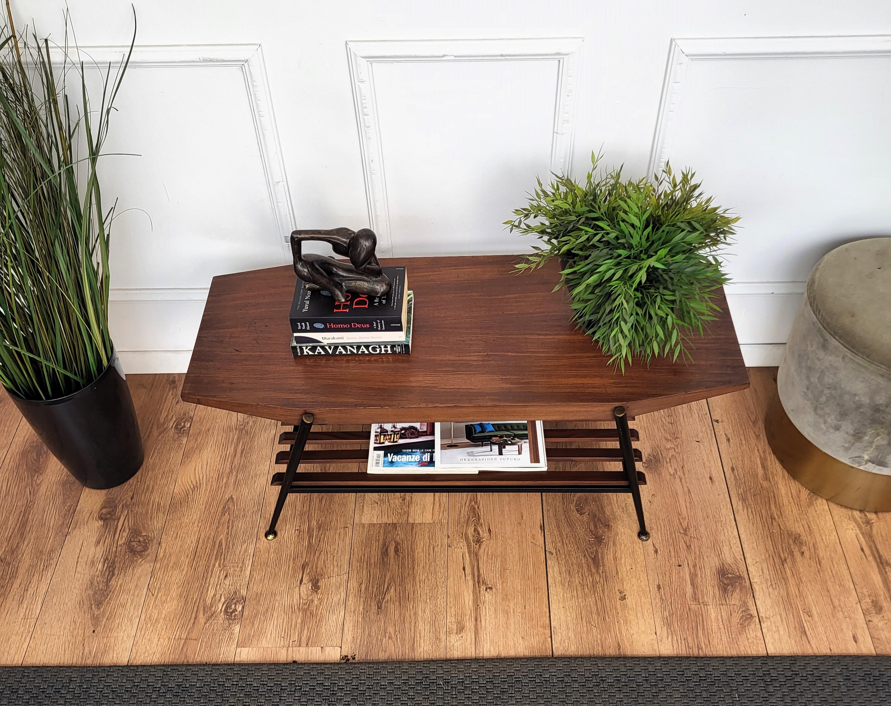 1950er Jahre Mid-Century Modern Italienisch Achteckig Metall Messing Lamelle Wood Couchtisch im Zustand „Gut“ im Angebot in Carimate, Como
