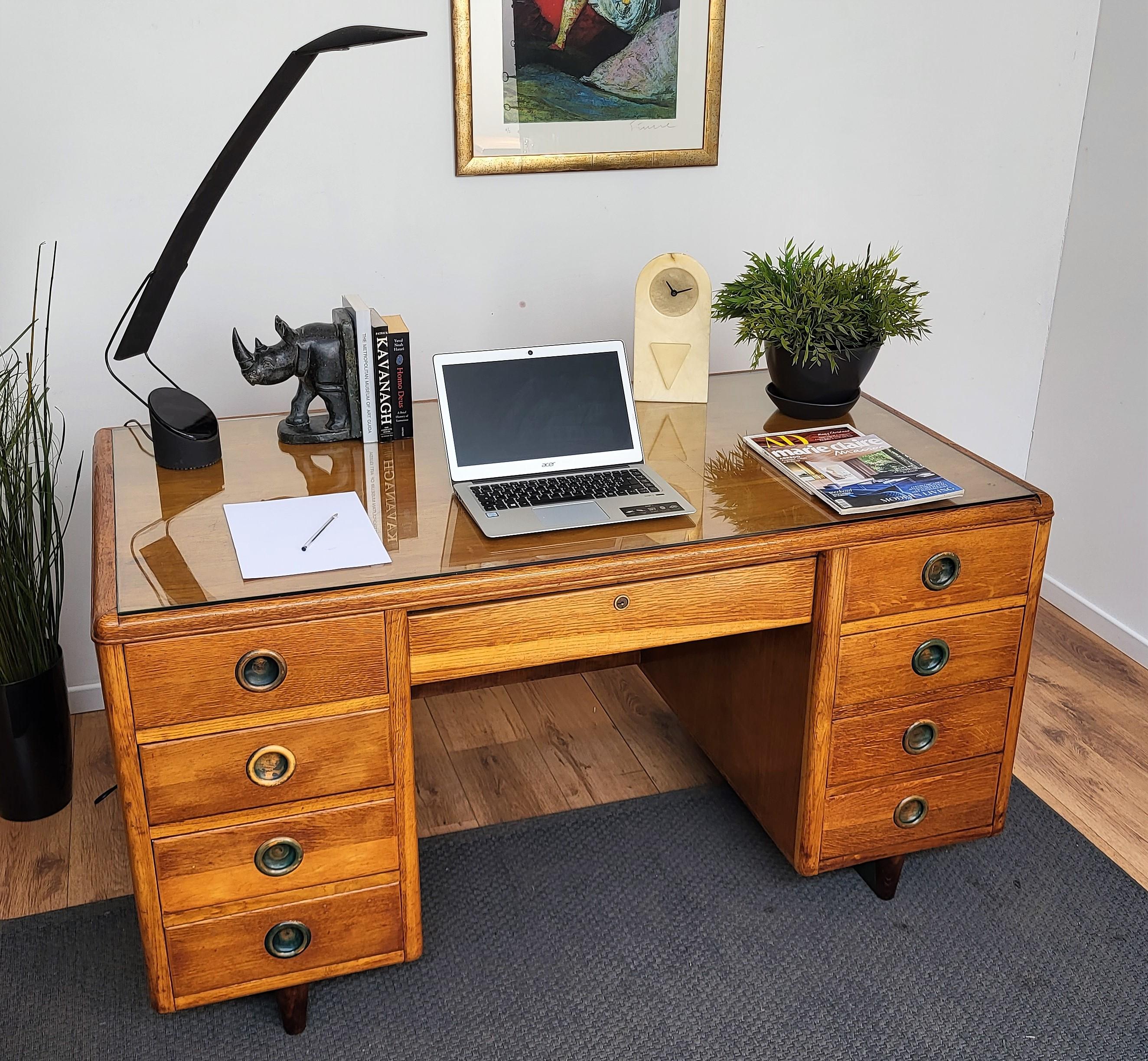 Scandinavian Modern 1950s Mid-Century Modern Italian Walnut Wood Brass and Glass Writing Desk Table For Sale