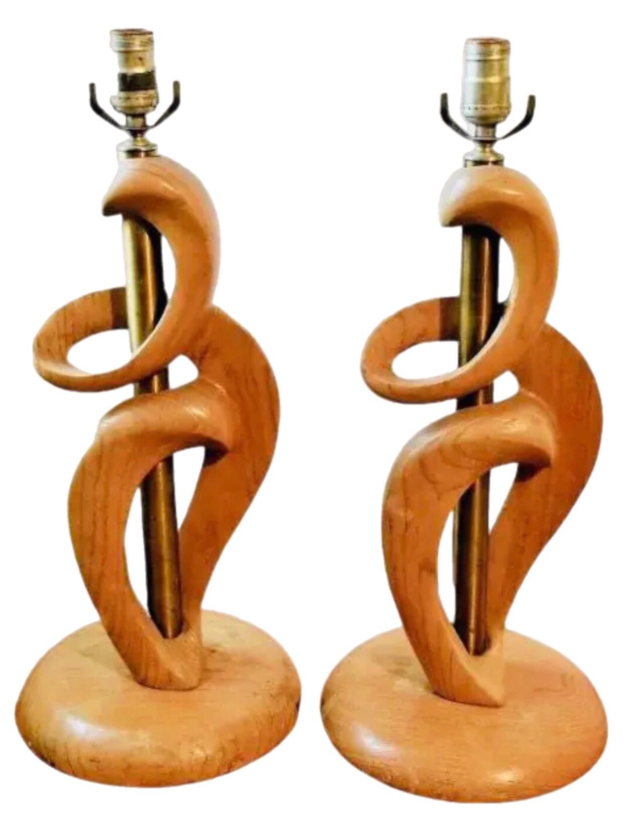 Lampade da tavolo in legno scultoree astratte di Jascha Heifetz del 1950, metà secolo moderno in vendita 1