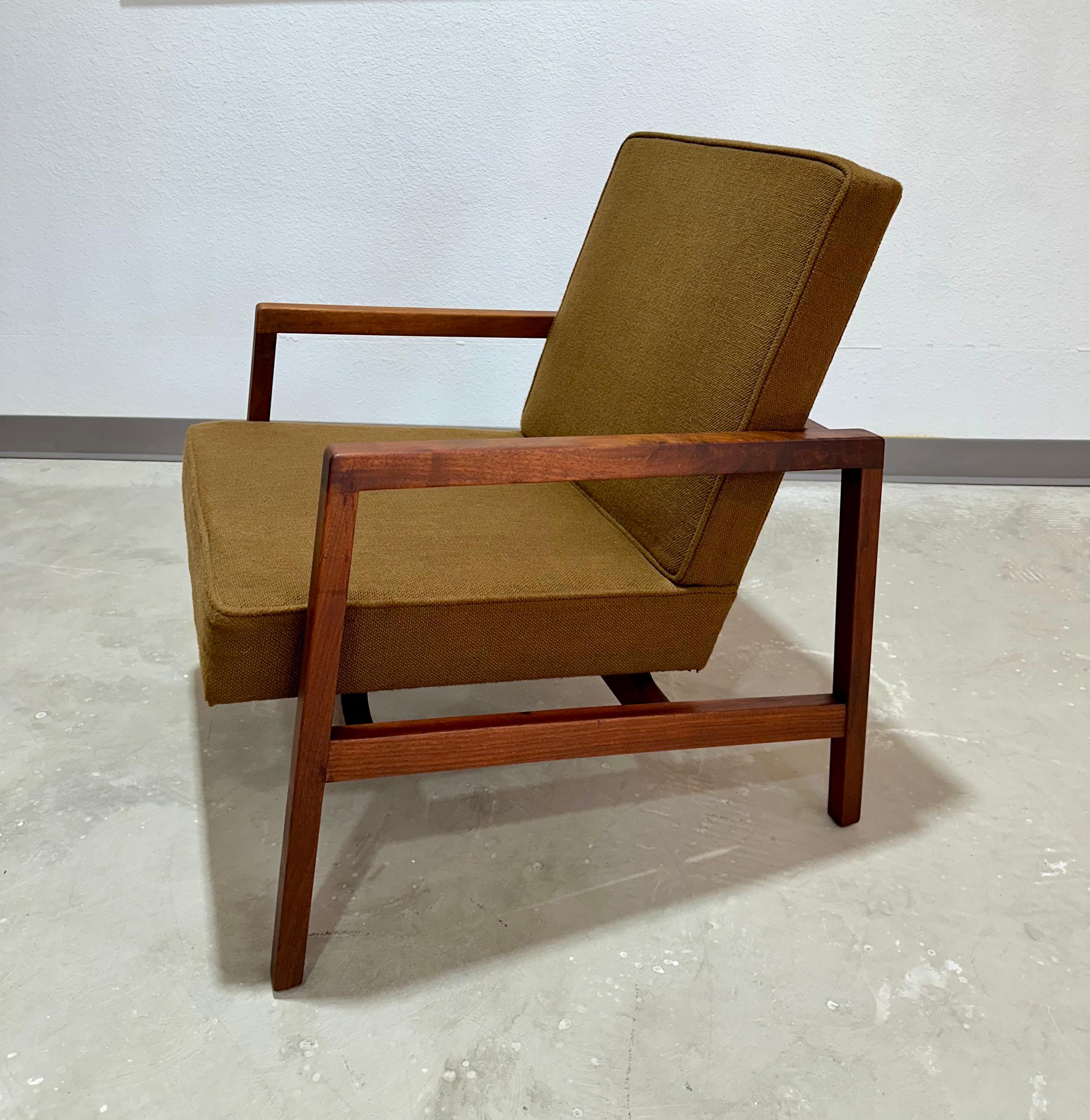 Vintage 1950’s Knoll Walnut Lounge Chair designed by Lewis Butler. Upholstered in the original brown wool fabric, upholstery is in great condition but cushions have stiffened from age (still solid and durable as-is). Walnut frame has a nice grain