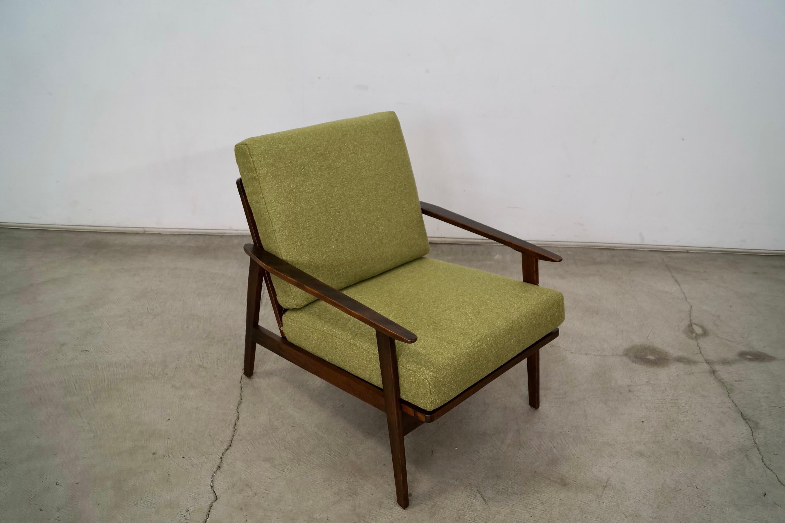 Fauteuil de salon mi-siècle moderne des années 1950 en vente 5