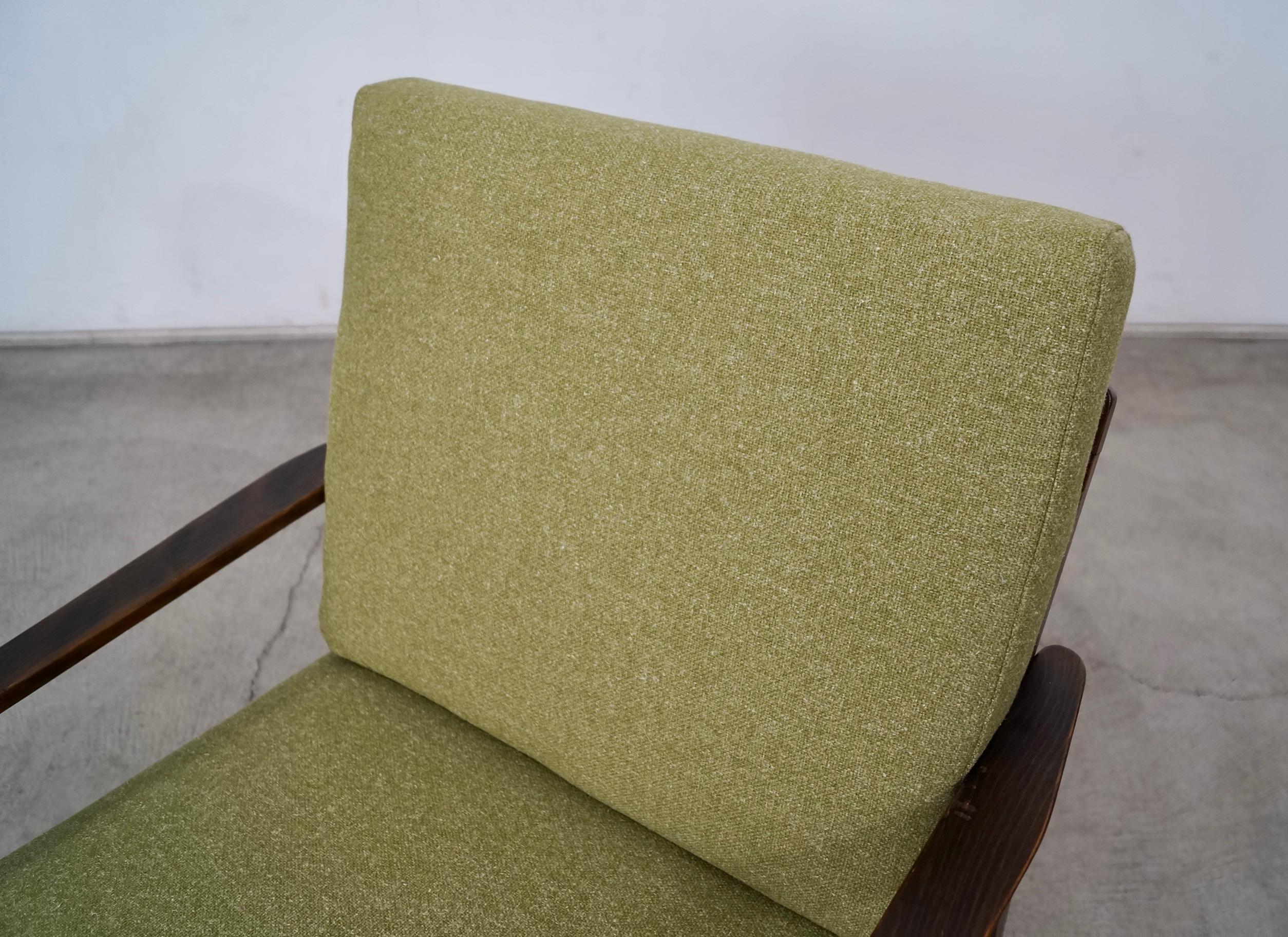 Fauteuil de salon mi-siècle moderne des années 1950 en vente 9