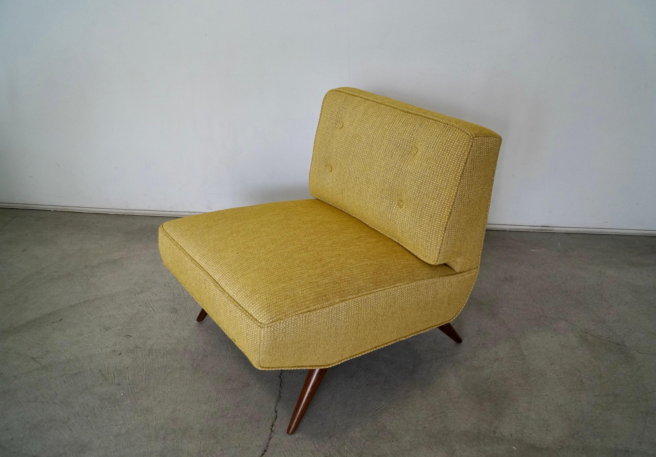 Mid-20th Century 1950s Mid-Century Modern Lounge Chair For Sale