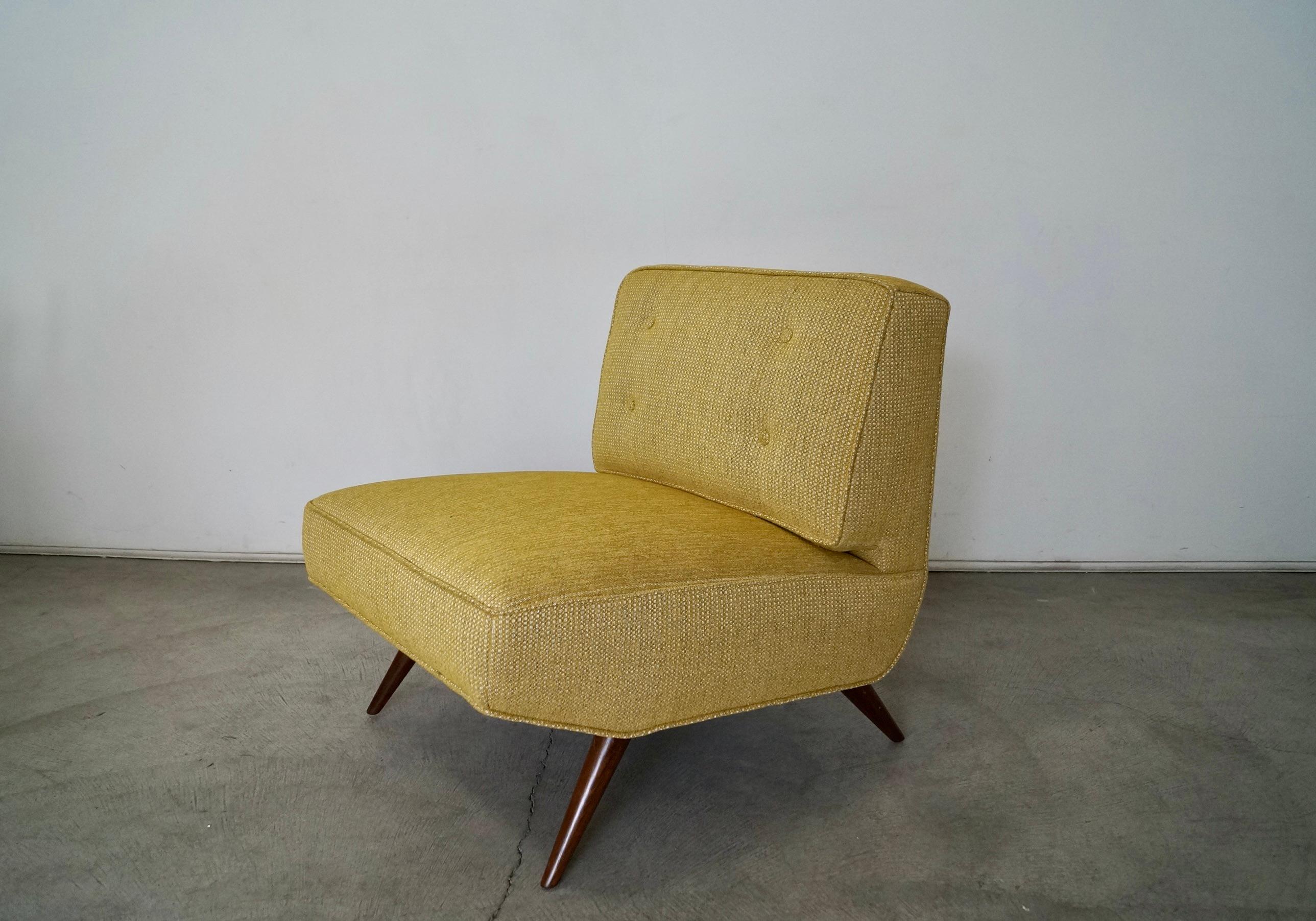 Textile 1950s Mid-Century Modern Lounge Chair