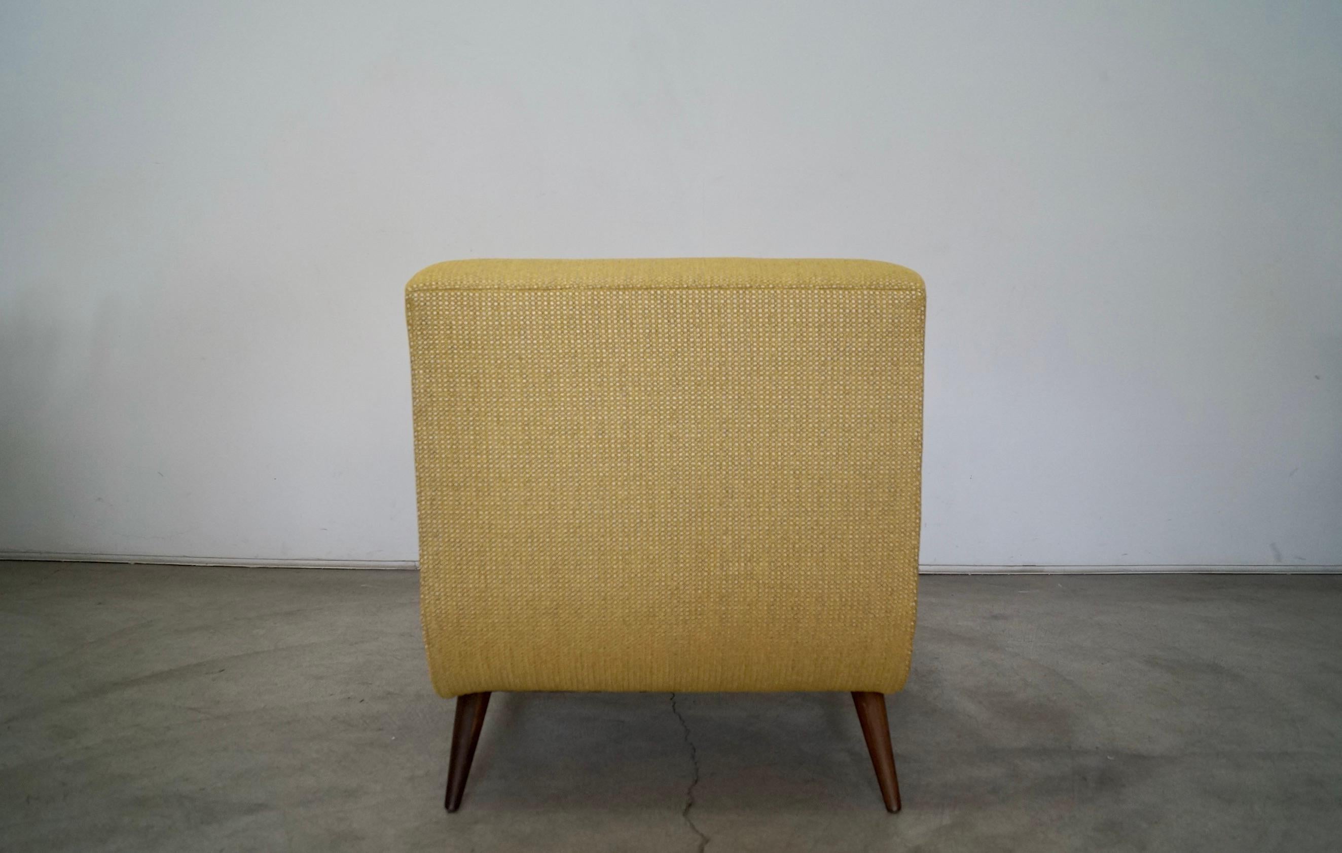 1950s Mid-Century Modern Lounge Chair For Sale 3