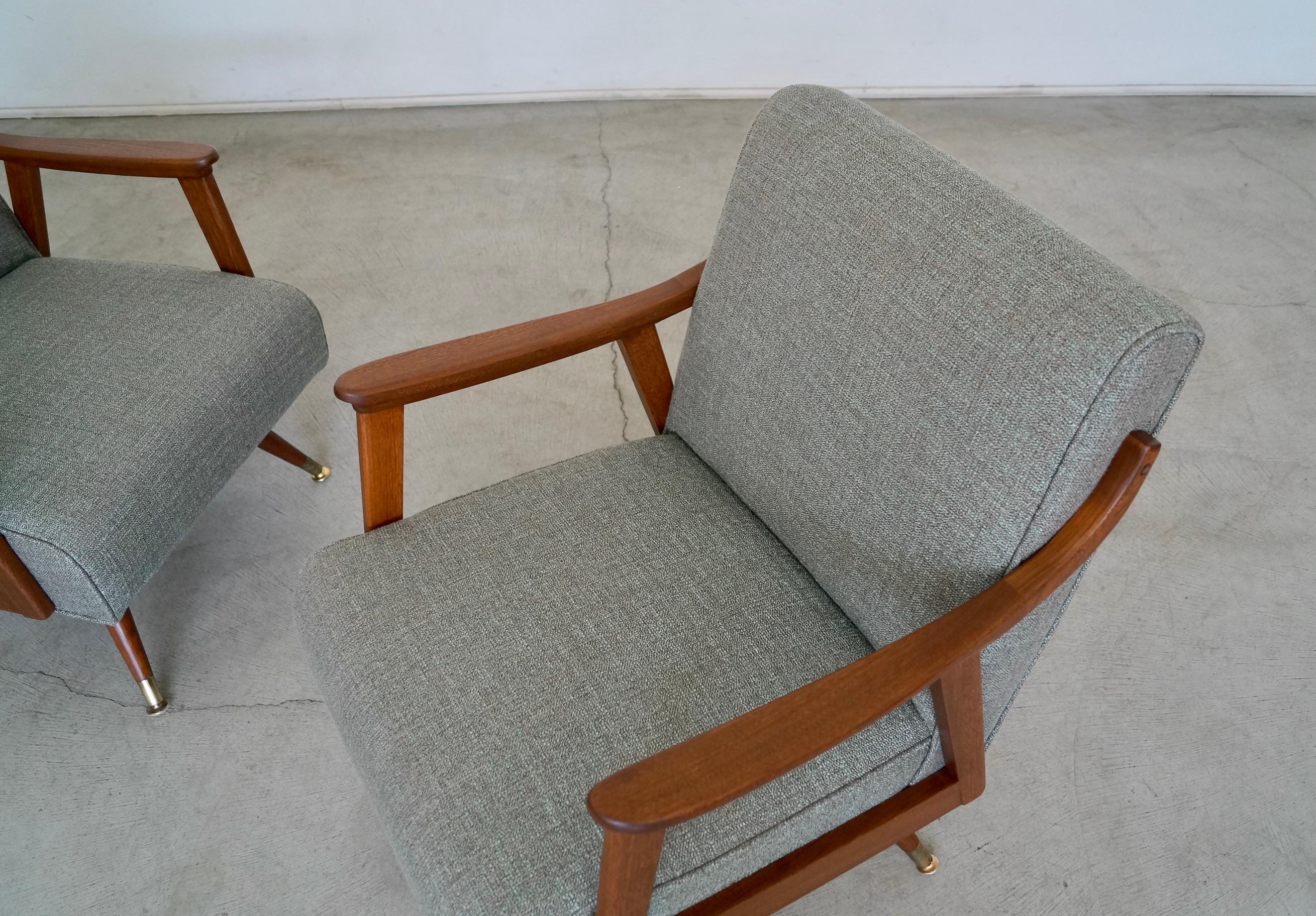 1950's Mid-Century Modern Lounge Chairs, a Pair 5