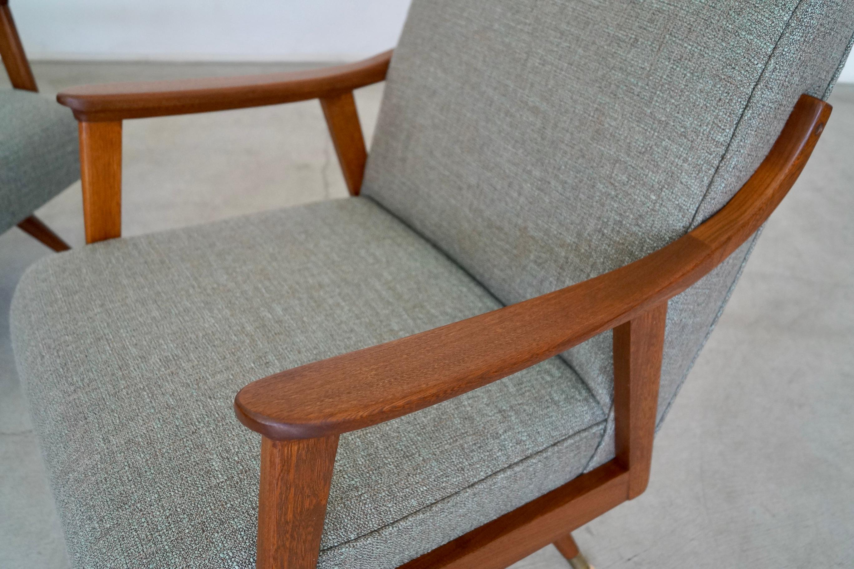 1950's Mid-Century Modern Lounge Chairs, a Pair 6