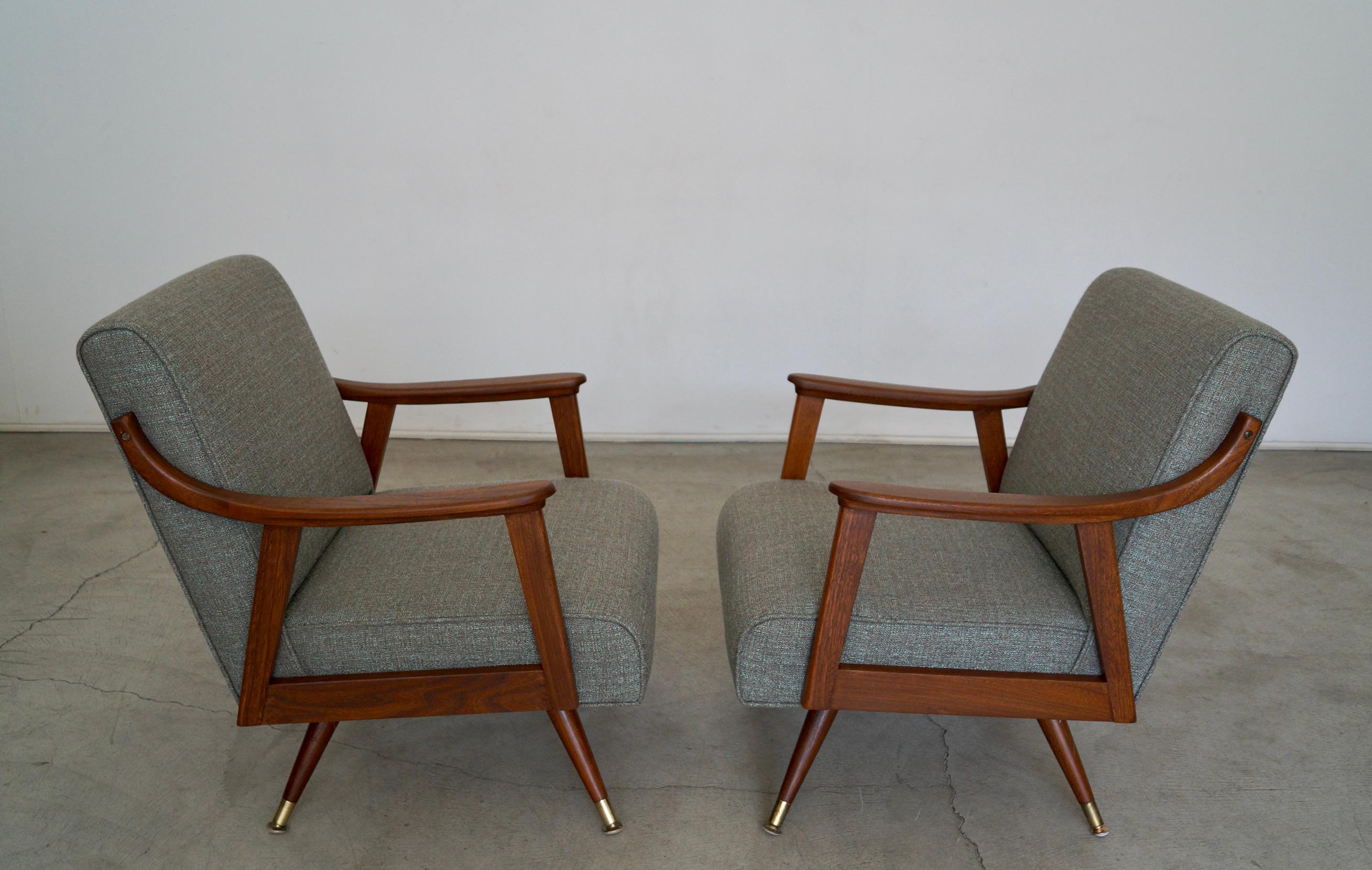 1950's Mid-Century Modern Lounge Chairs, a Pair 3