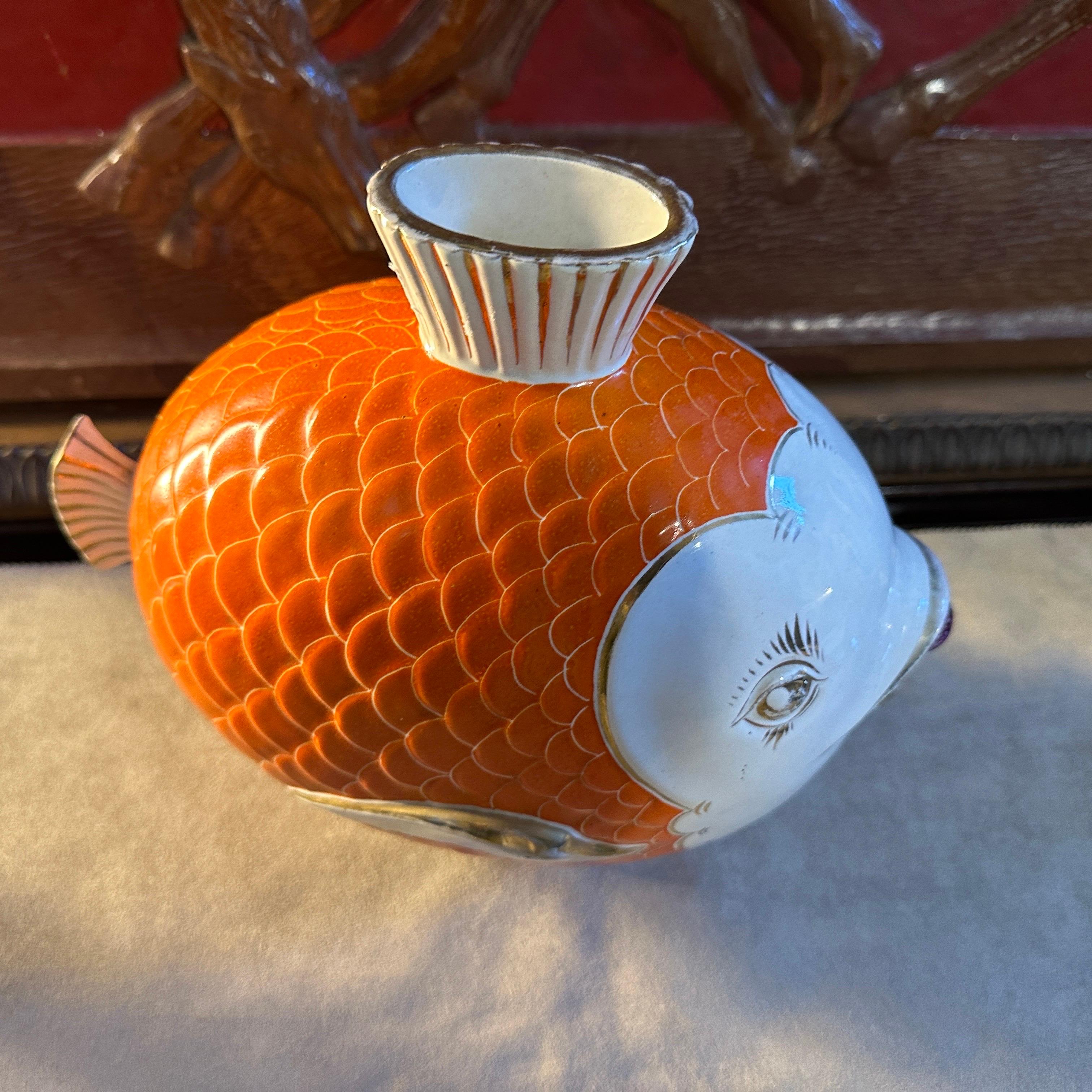 1950s Mid-Century Modern Orange Gold and White Ceramic Italian Fish Vase For Sale 6