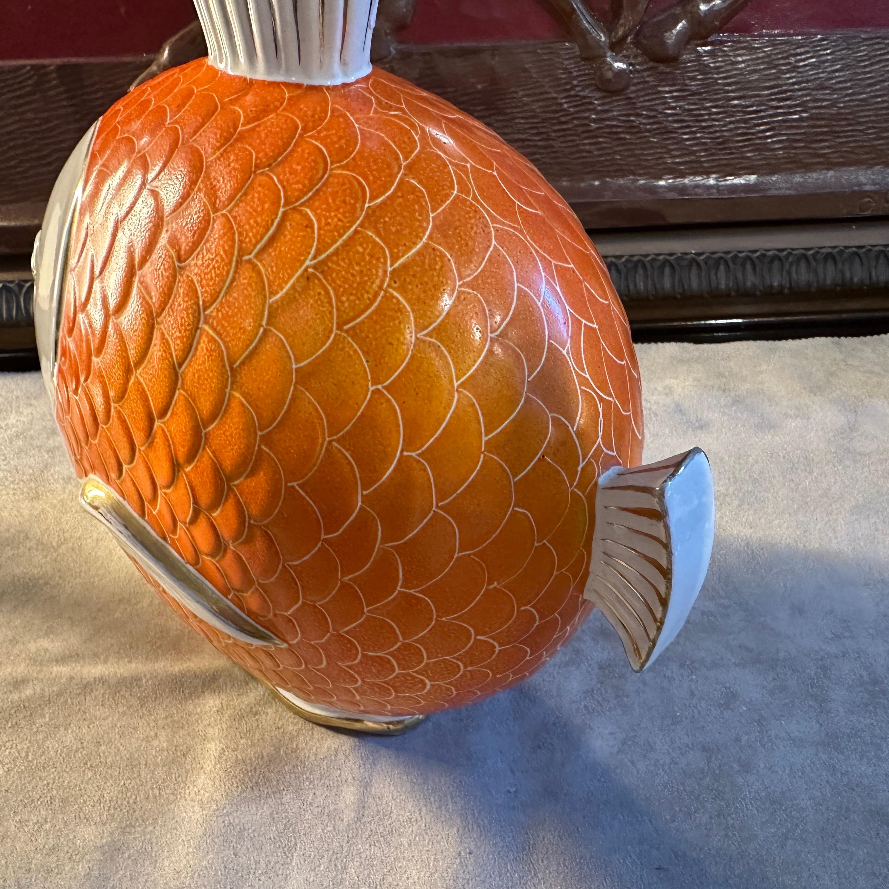 1950s Mid-Century Modern Orange Gold and White Ceramic Italian Fish Vase For Sale 4
