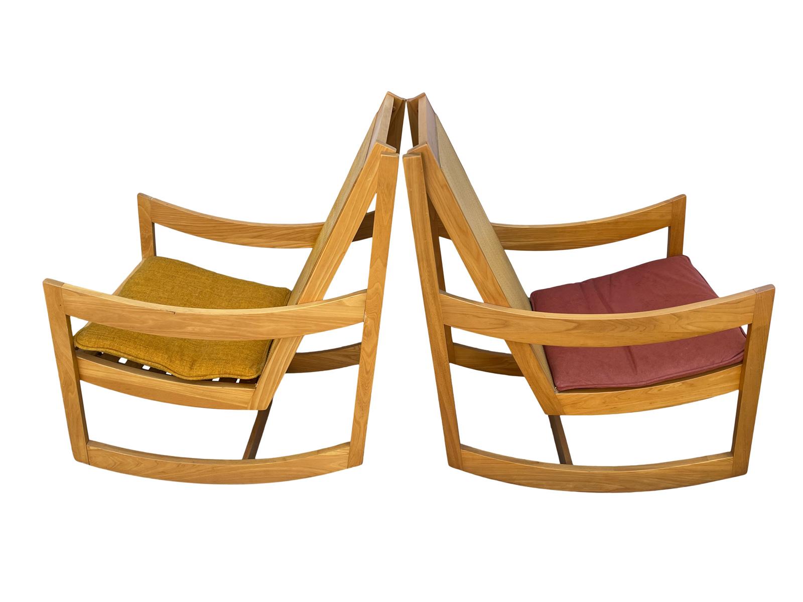 Moderner Paoli Chair Company Schaukelstuhl aus der Mitte des Jahrhunderts, 1950er Jahre, Paar (Moderne der Mitte des Jahrhunderts) im Angebot