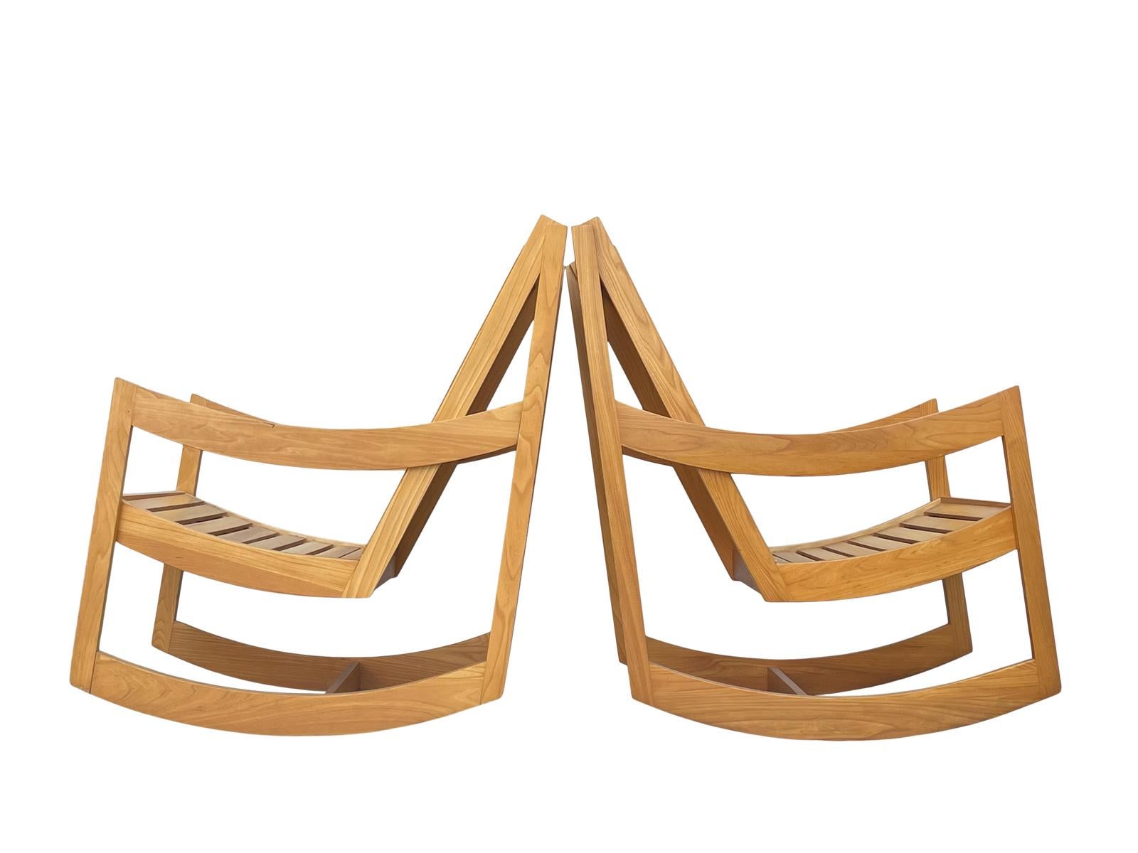 Moderner Paoli Chair Company Schaukelstuhl aus der Mitte des Jahrhunderts, 1950er Jahre, Paar (Mitte des 20. Jahrhunderts) im Angebot