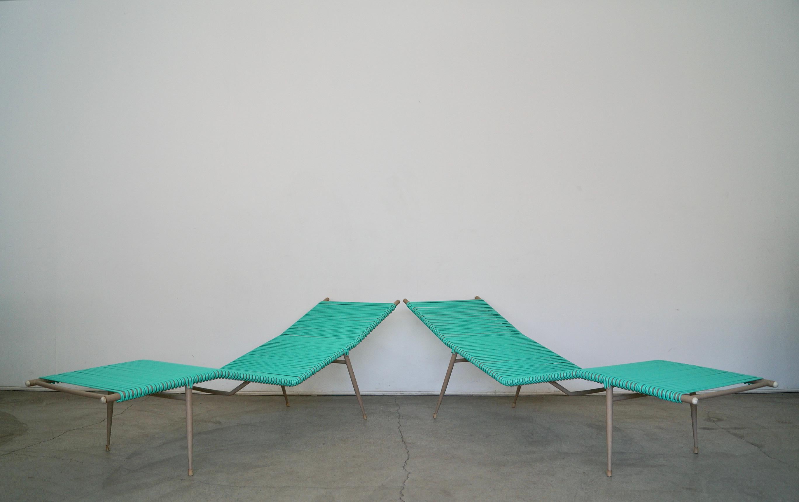 1950's Mid-Century Modern Patio POOL Chaise Lounge Chairs, a Pair In Excellent Condition In Burbank, CA