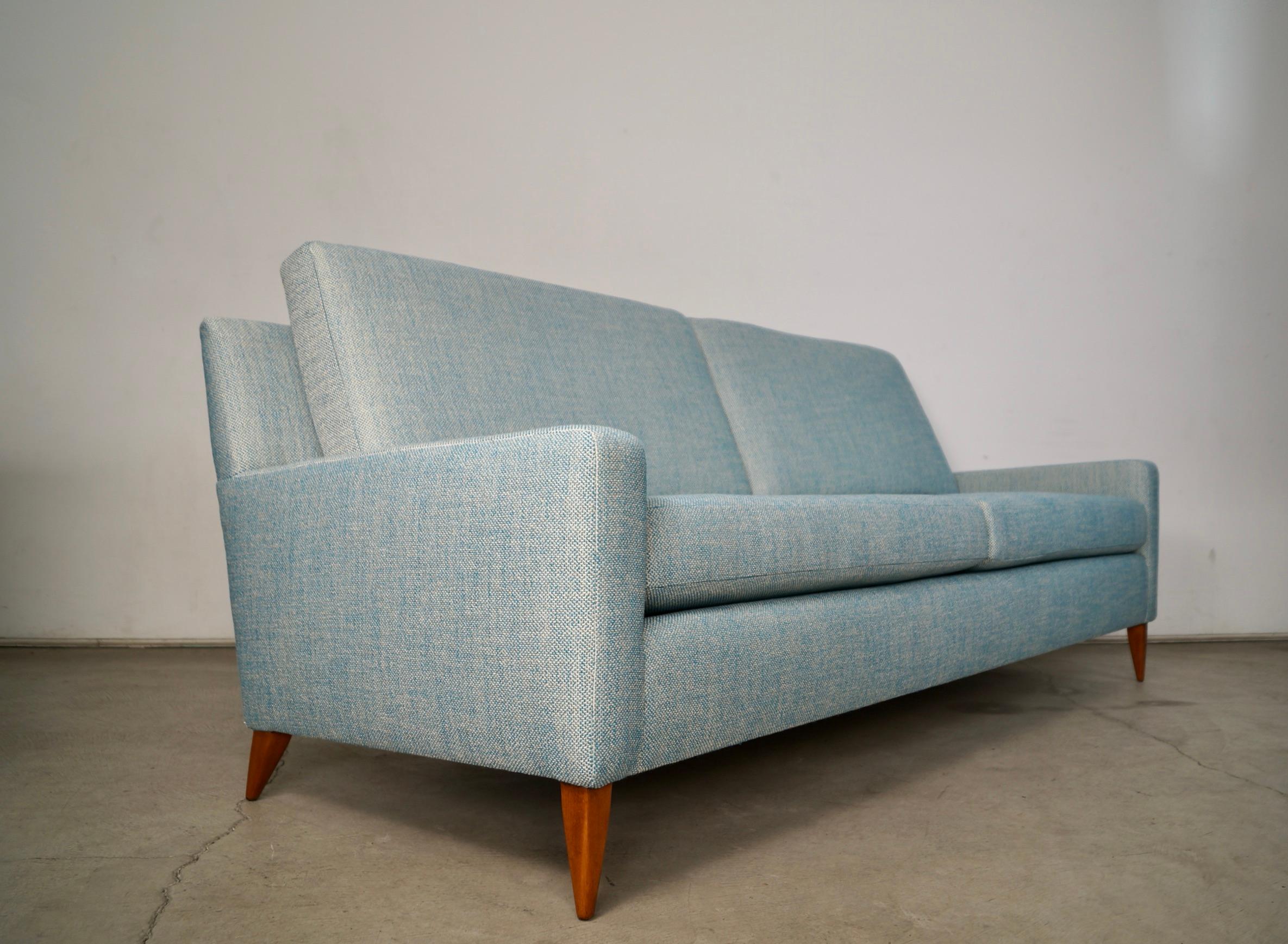 1950's Mid-Century Modern Paul McCobb Planner Group Sofa en vente 7