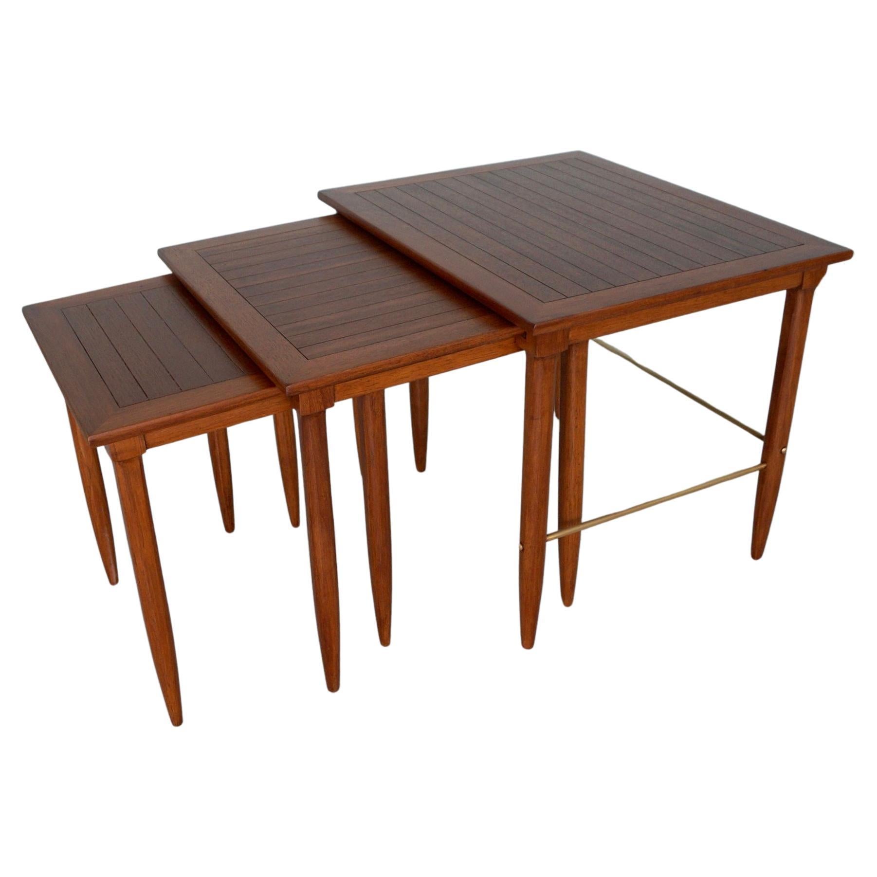 1950's Mid-Century Modern Set of 3 Nesting Tables by Tomlinson For Sale