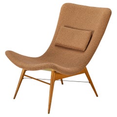1950s Mid-Century Modern Shell Lounge Chair in Beige Upholstery