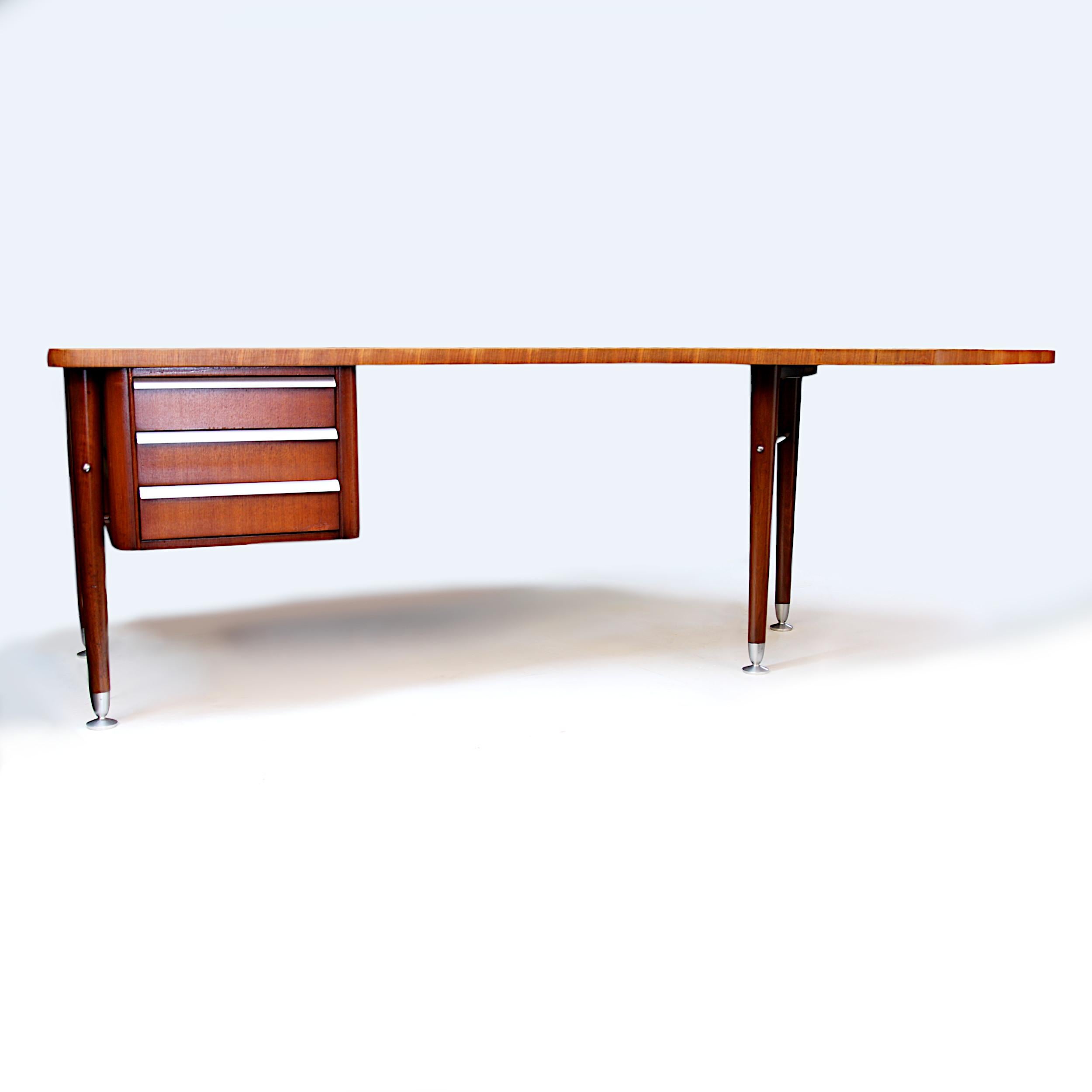 stow davis vintage desk