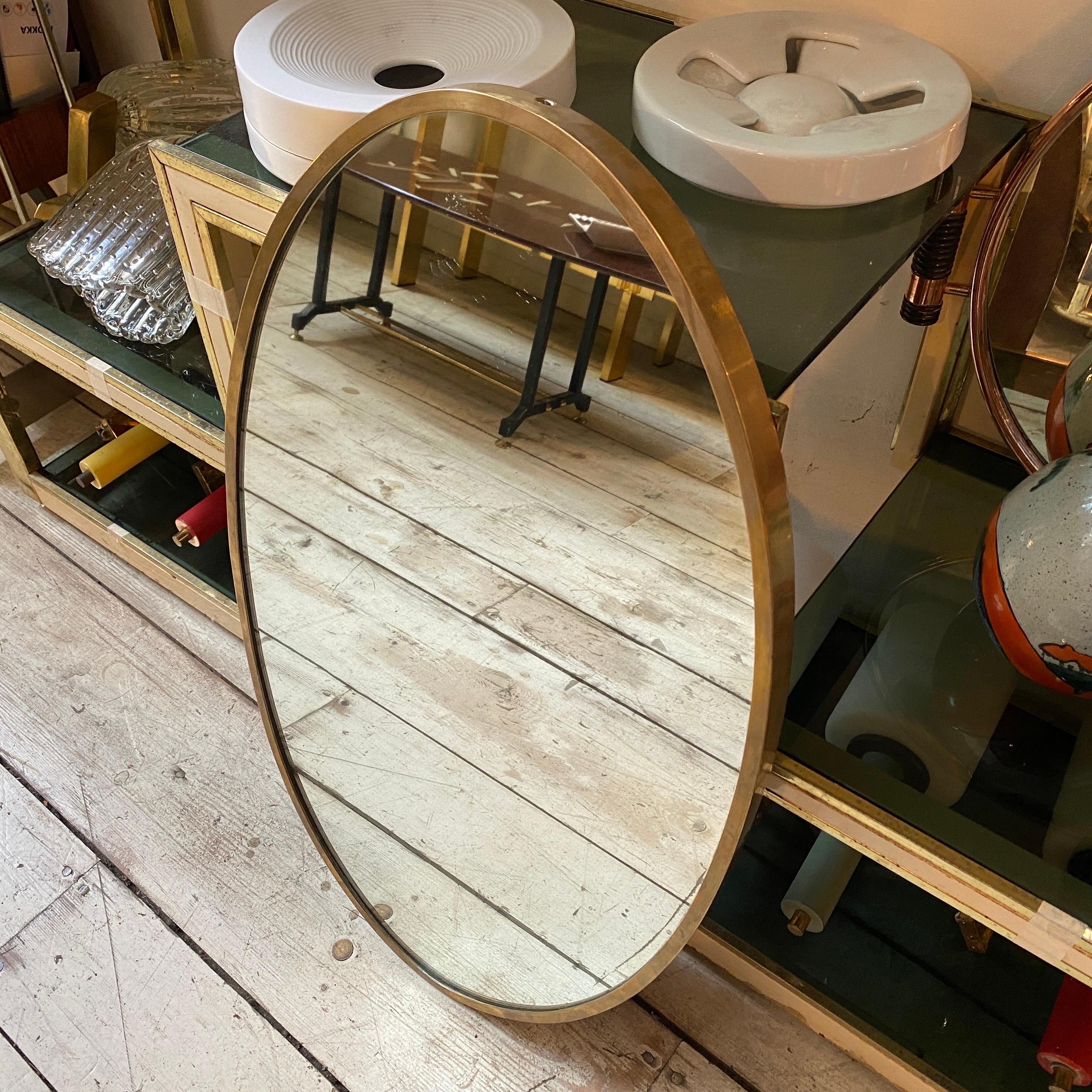 1950s Mid-Century Modern Solid Brass Italian Oval Wall Mirror in Gio Ponti Style 4
