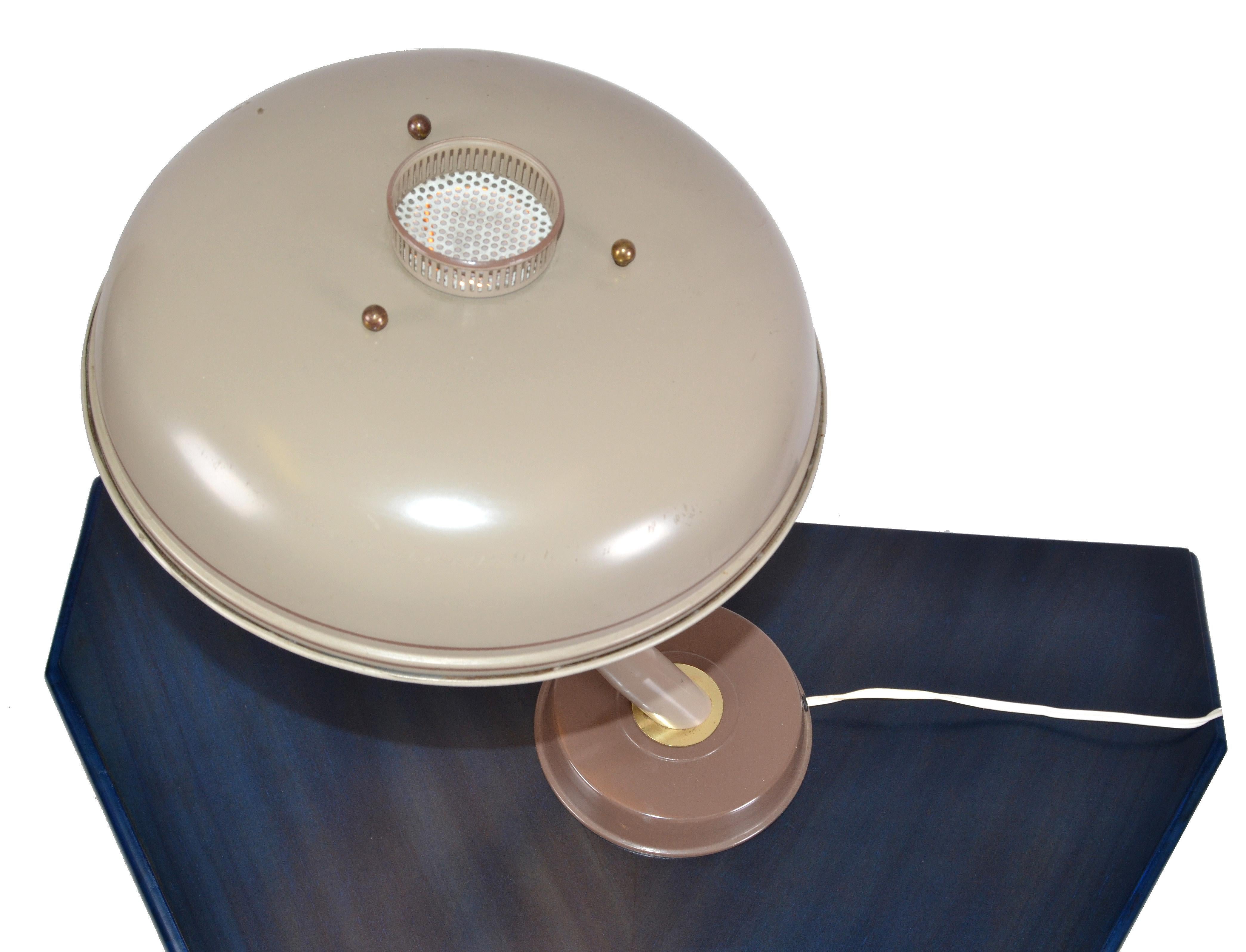  1950s Mid-Century Modern Space Age Brown Metal & Brass Flying Saucer Table Lamp For Sale 6