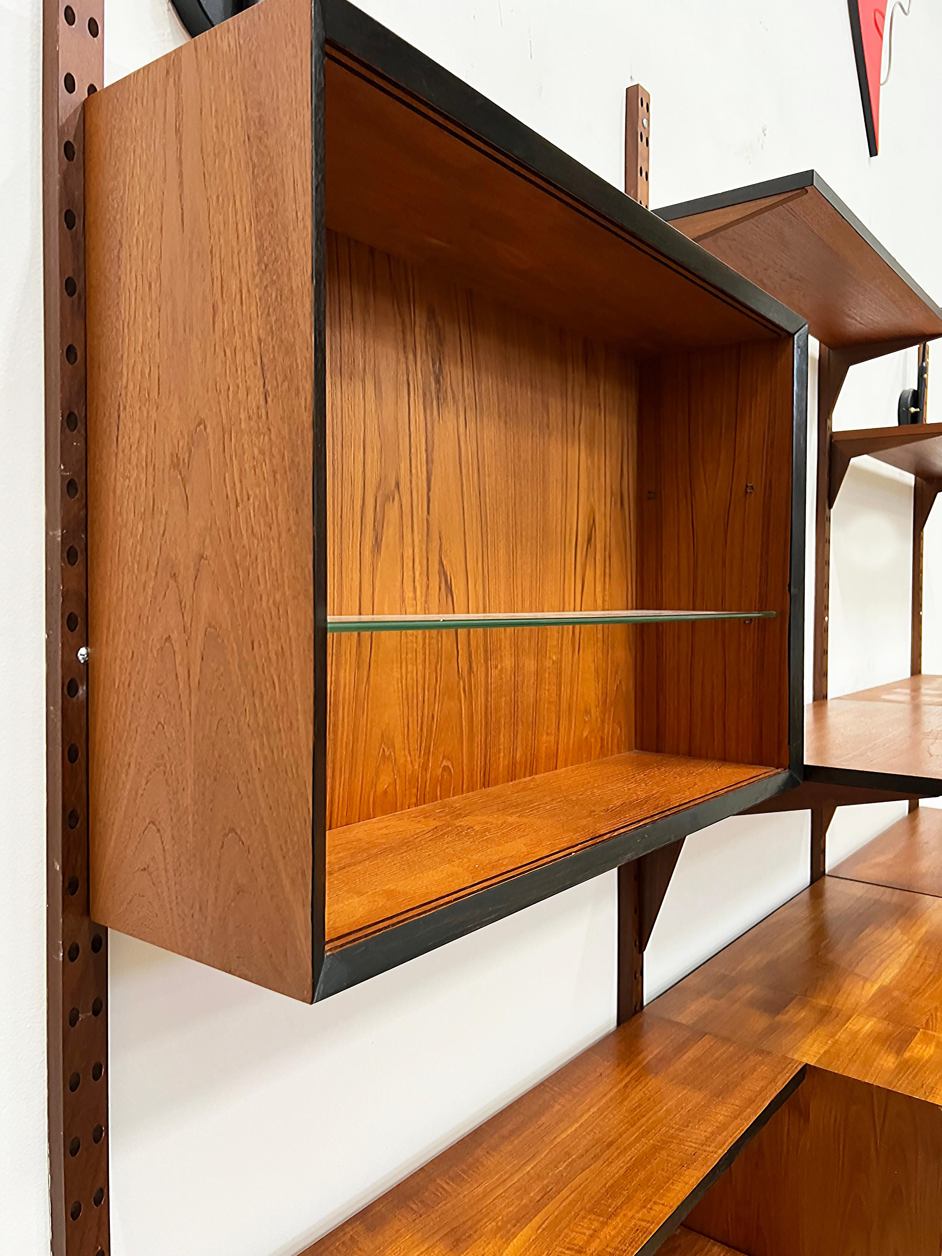1950s Mid-century Modern Teak Wall Unit with Secretaire, Poul Cadovius Manner  In Good Condition In Miami, FL