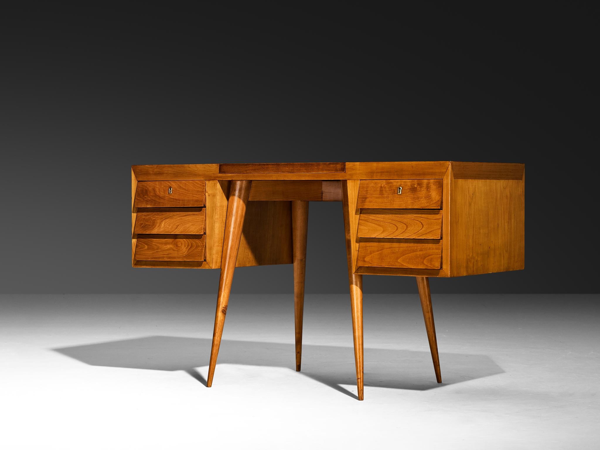 Table de toilette en cerisier des années 1950 The Moderns avec miroir en vente 3