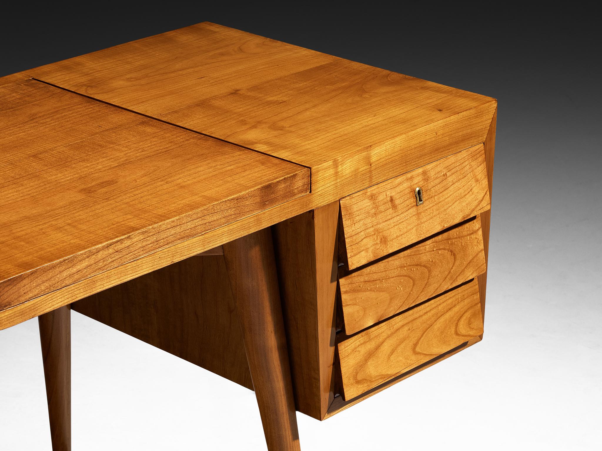 Table de toilette en cerisier des années 1950 The Moderns avec miroir en vente 4