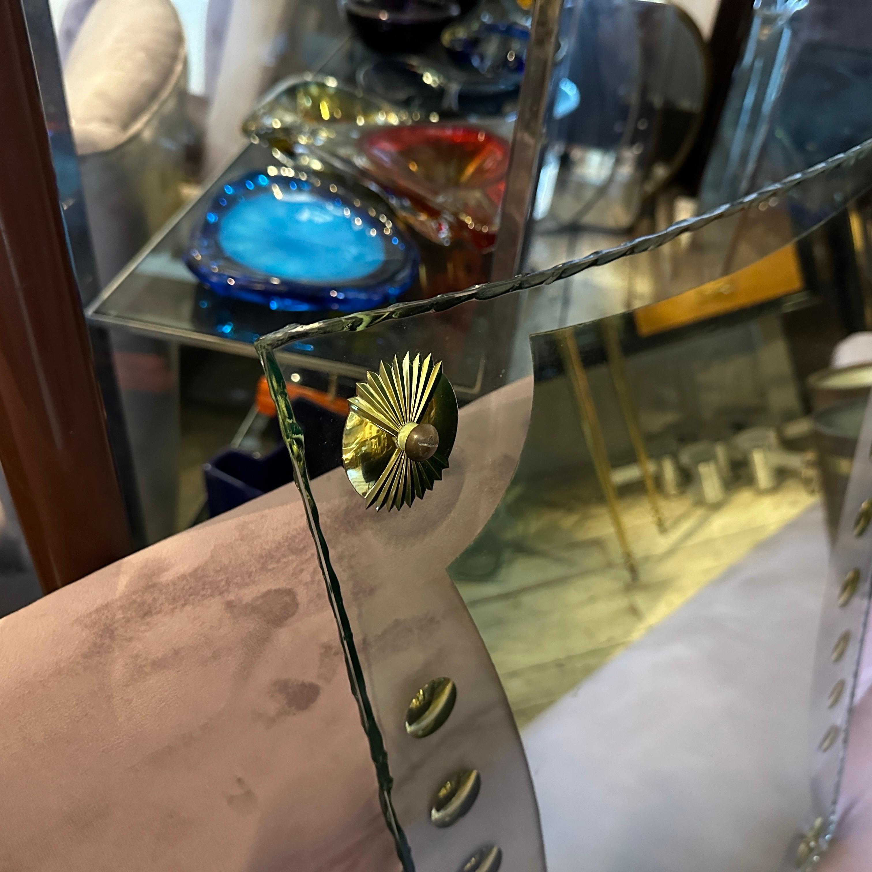 1950s Mid-Century Modern Verde Nilo Glass and Brass Wall Mirror by Cristal Arte For Sale 5