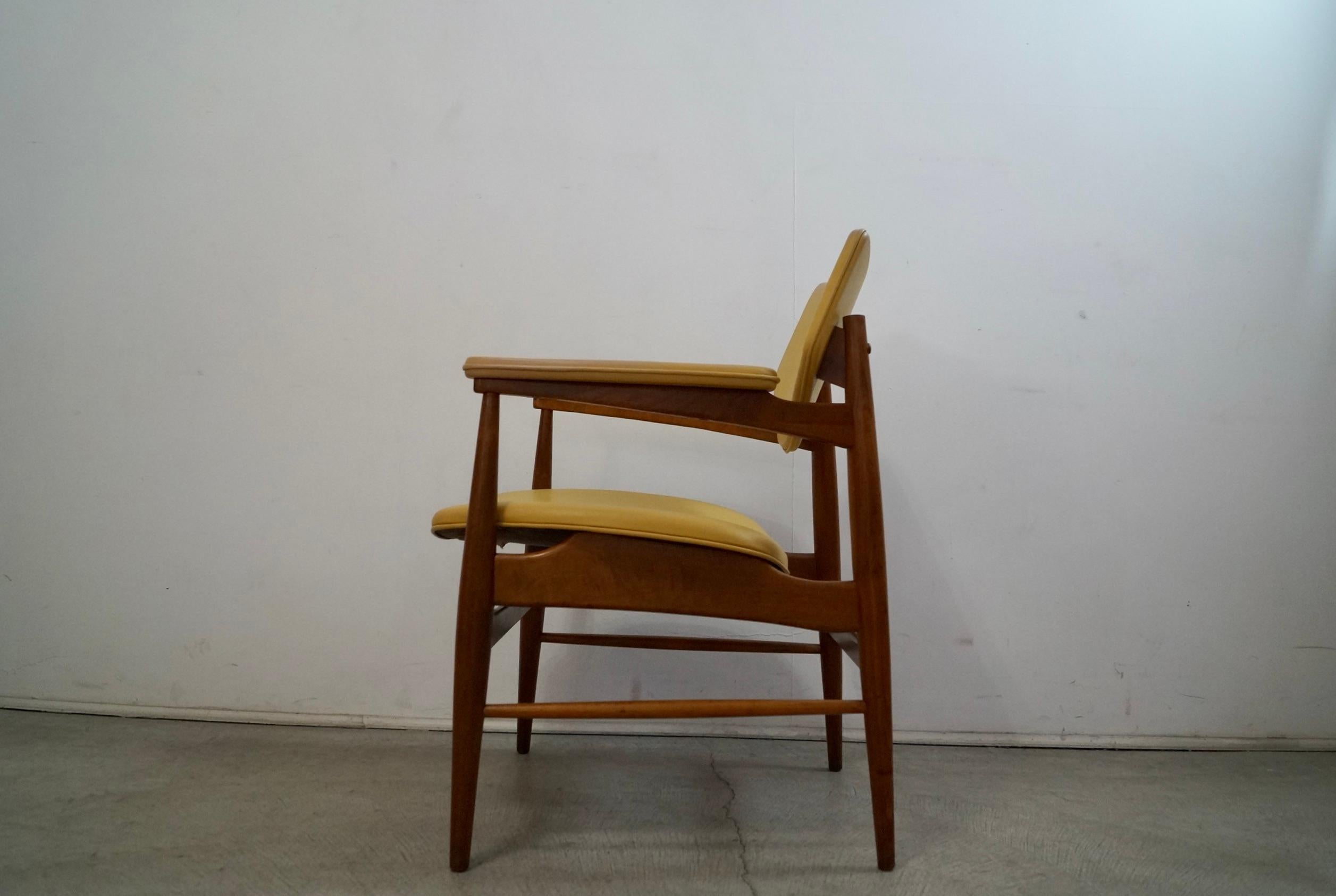 Naugahyde 1950's Mid-Century Modern Walnut Armchair by Thonet For Sale