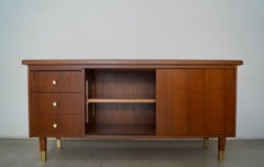 1950's Mid-Century Modern Walnut Credenza