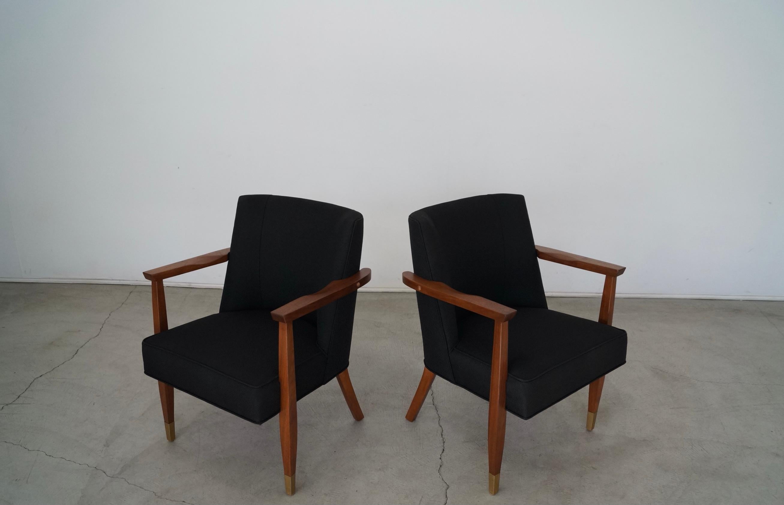 American 1950's Mid-Century Modern Walnut Side Armchairs, a Pair For Sale