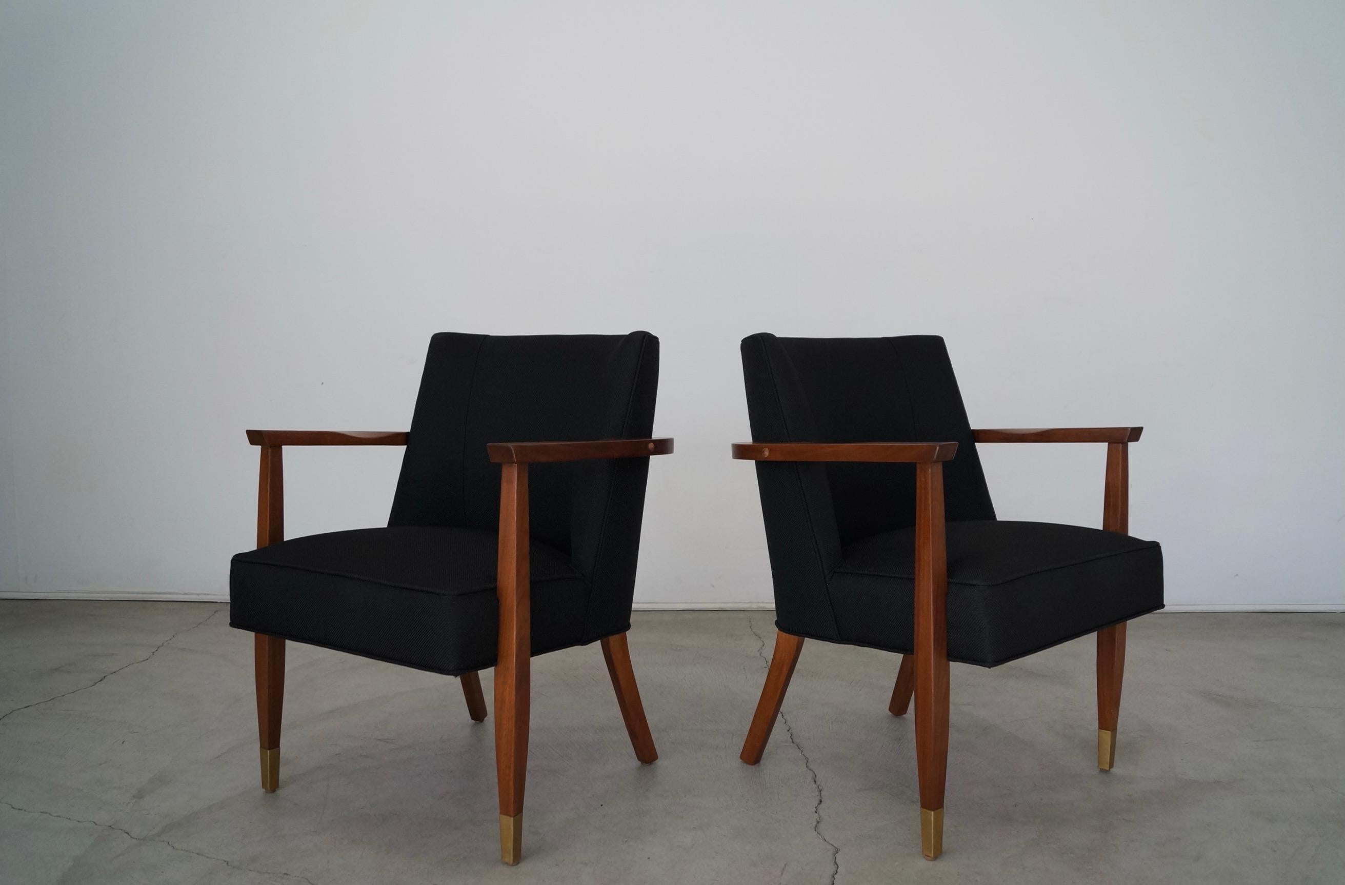 1950's Mid-Century Modern Walnut Side Armchairs, a Pair In Excellent Condition For Sale In Burbank, CA